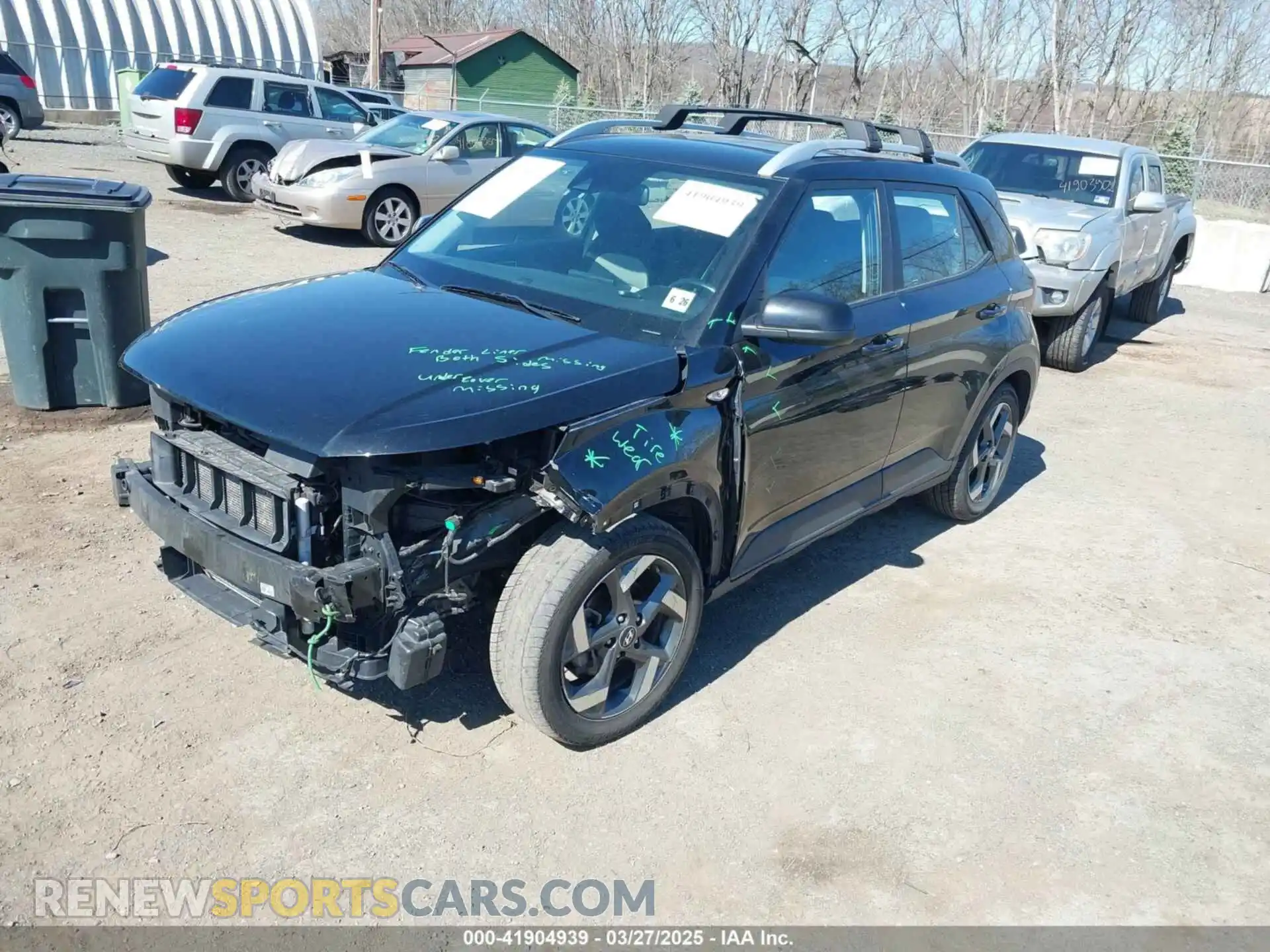 2 Photograph of a damaged car KMHRC8A31MU085088 HYUNDAI VENUE 2021