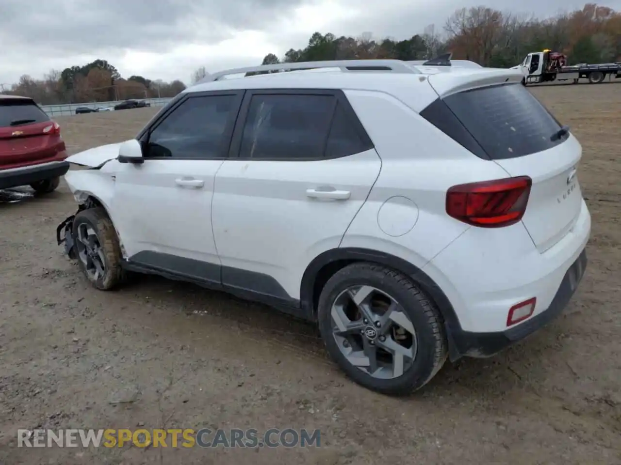 2 Photograph of a damaged car KMHRC8A32MU073158 HYUNDAI VENUE 2021
