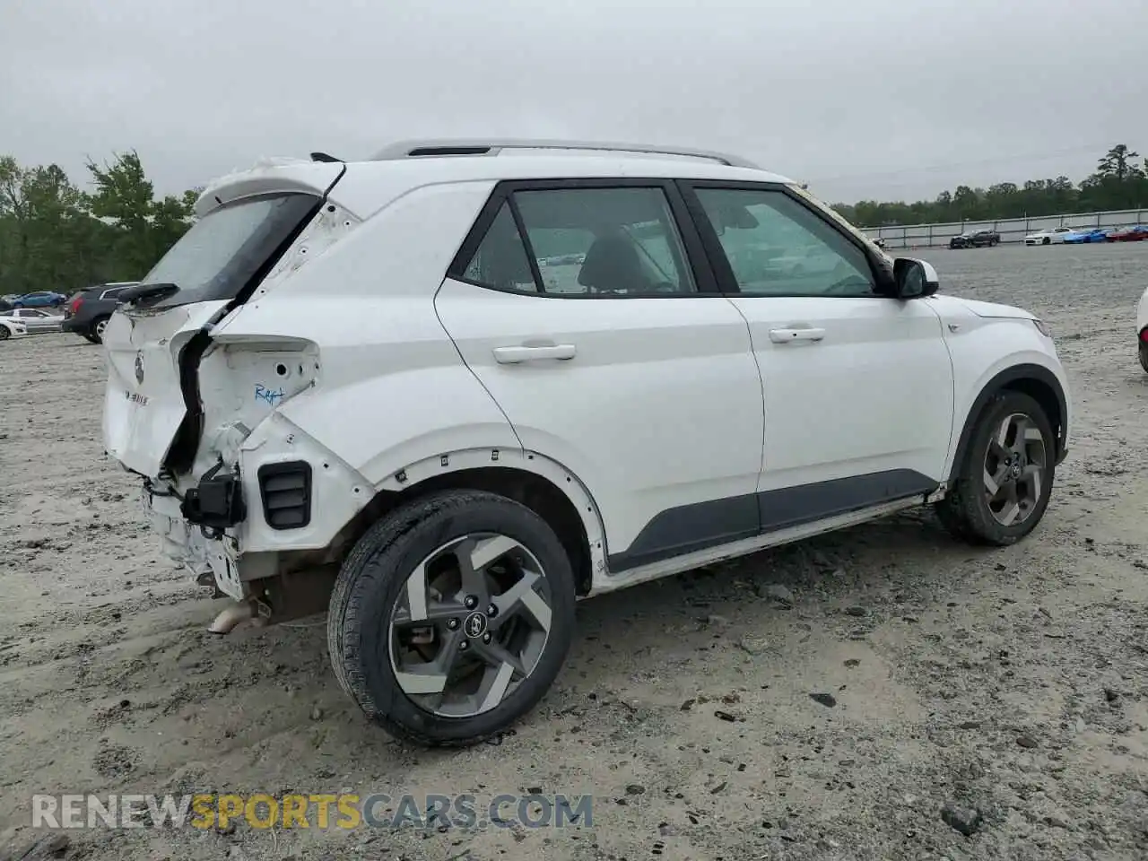 3 fotografías del automóvil dañado KMHRC8A32MU085231 HYUNDAI VENUE 2021