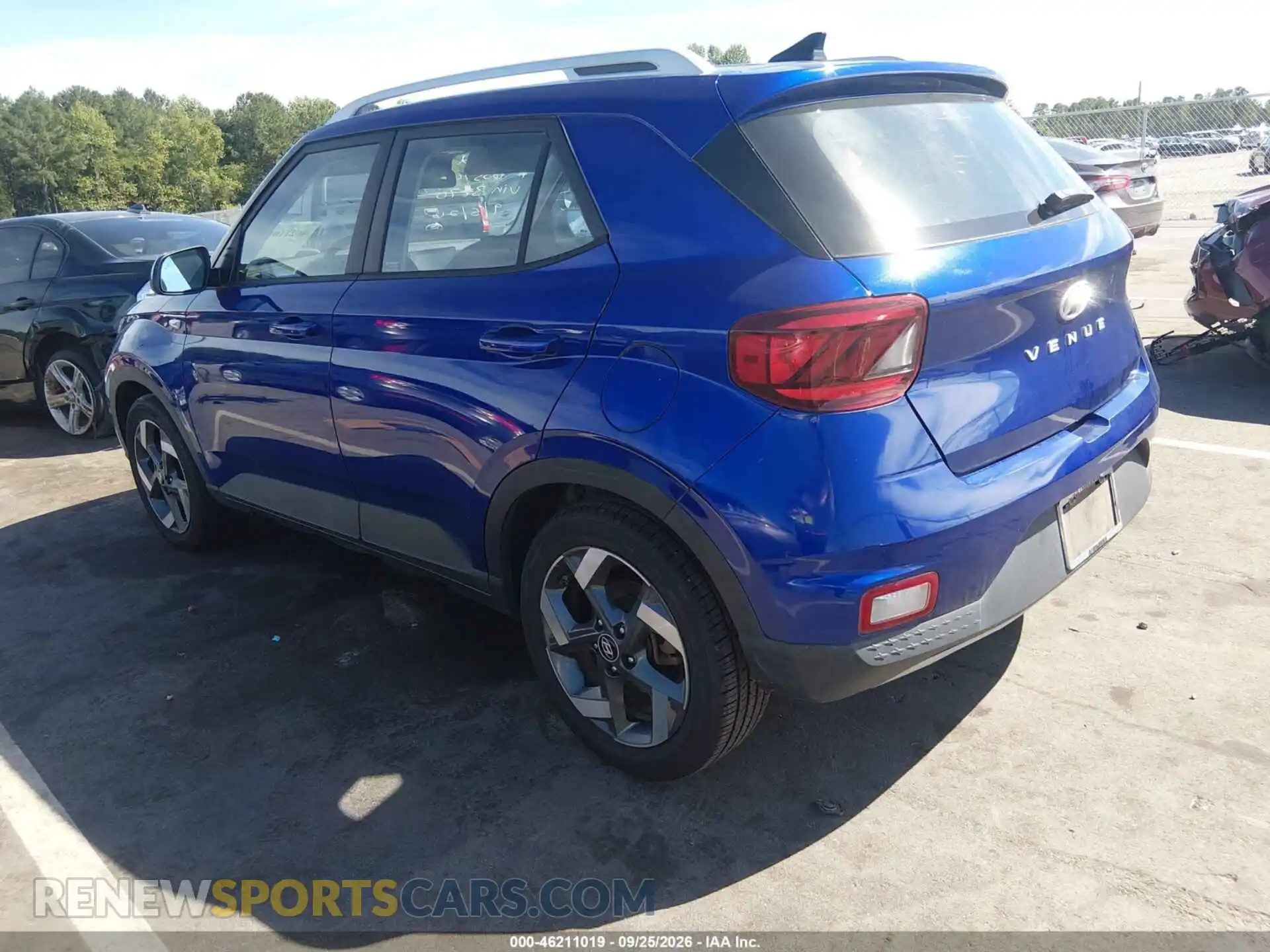 3 Photograph of a damaged car KMHRC8A33MU063870 HYUNDAI VENUE 2021