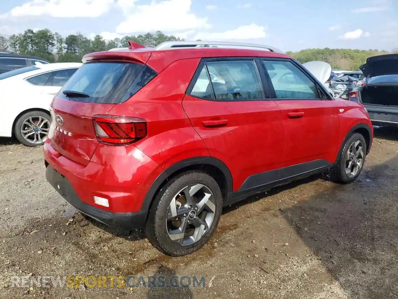 3 Photograph of a damaged car KMHRC8A35MU088558 HYUNDAI VENUE 2021