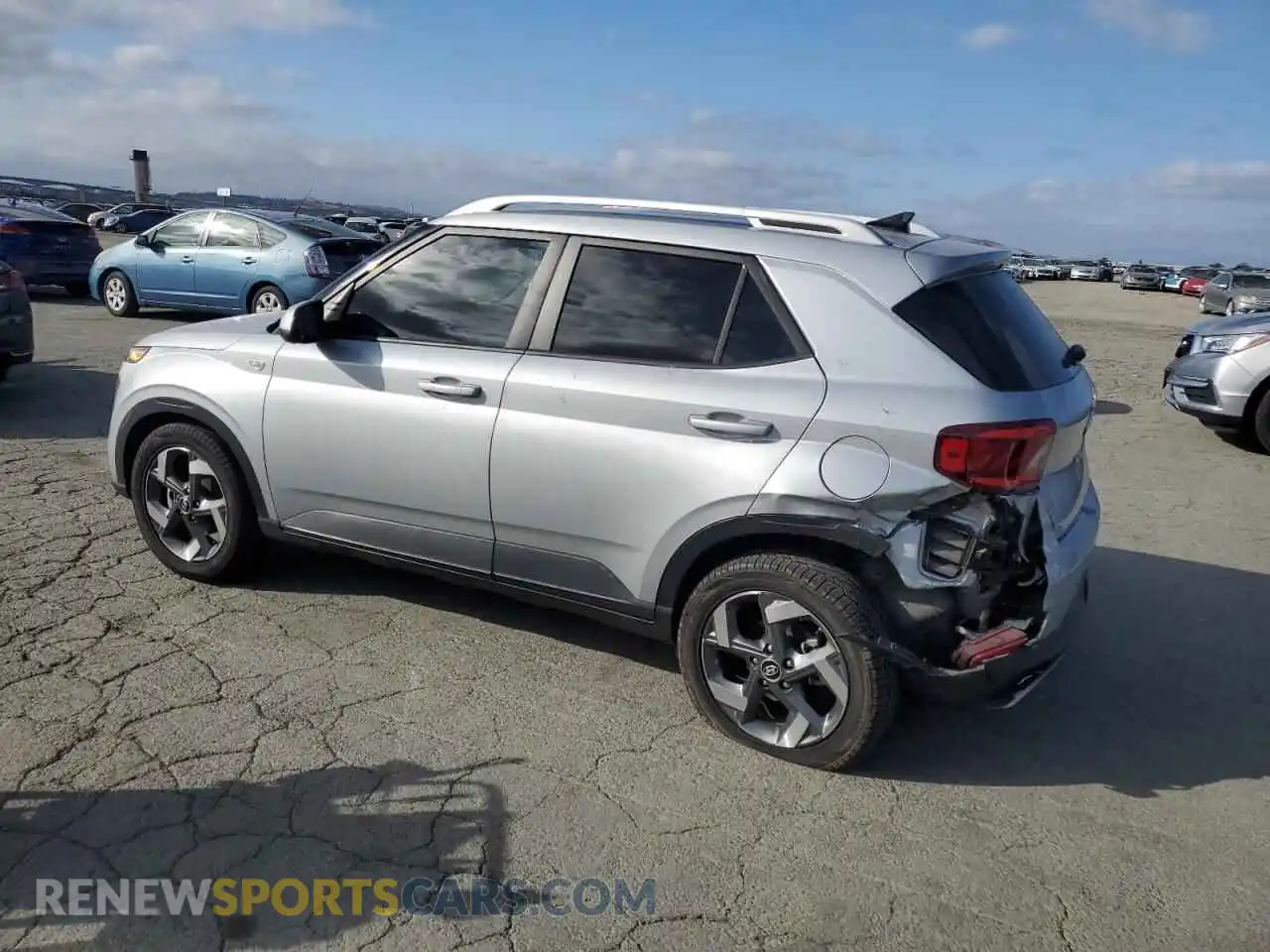 2 Photograph of a damaged car KMHRC8A36MU071798 HYUNDAI VENUE 2021