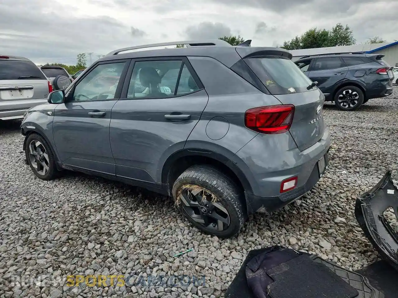 2 Photograph of a damaged car KMHRC8A36MU073129 HYUNDAI VENUE 2021