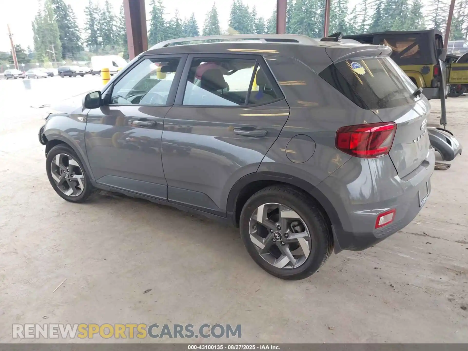 3 Фотография поврежденного автомобиля KMHRC8A38MU121309 HYUNDAI VENUE 2021