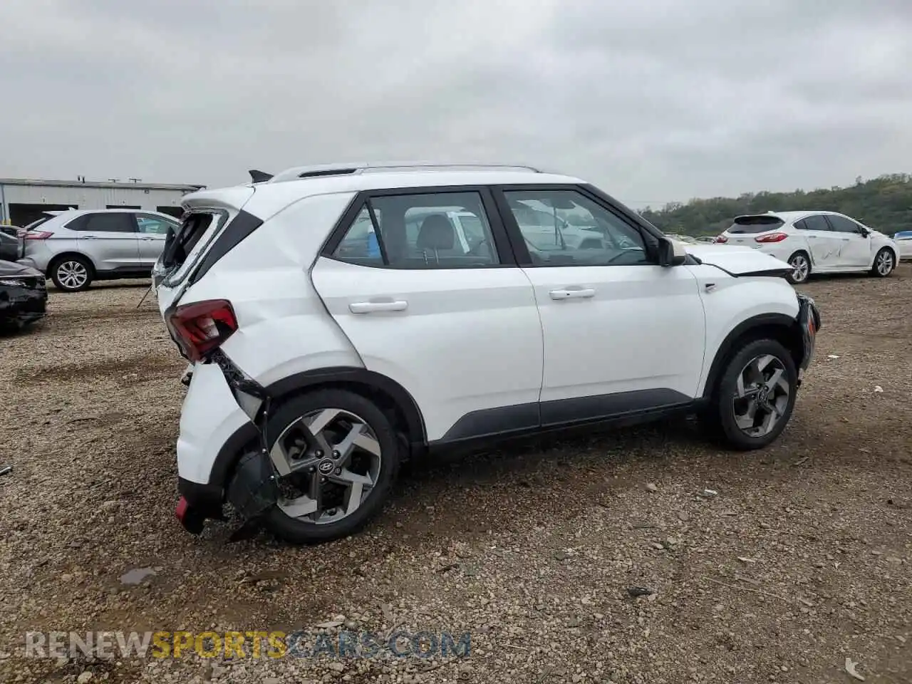 3 Photograph of a damaged car KMHRC8A39MU126728 HYUNDAI VENUE 2021