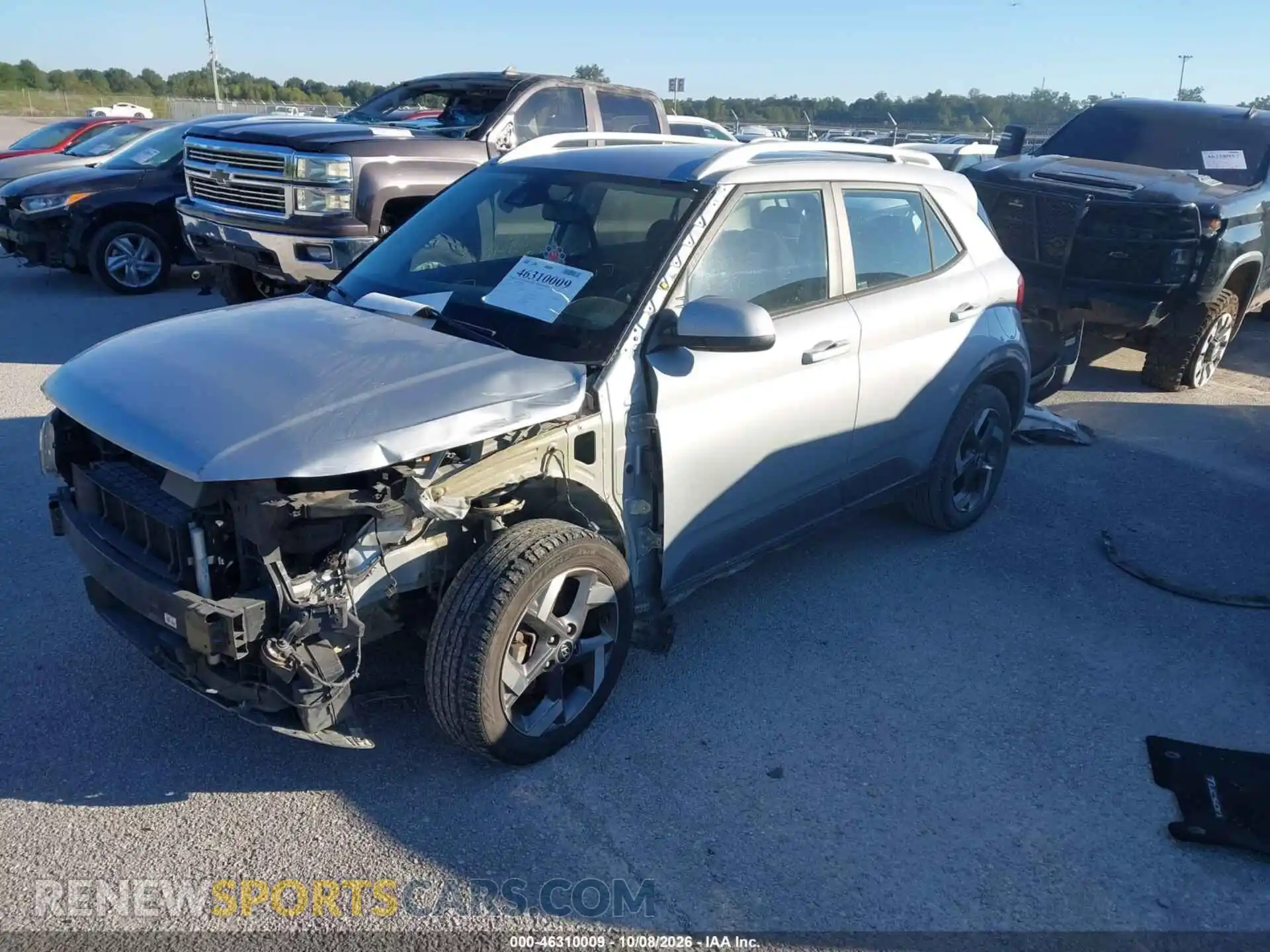 2 Photograph of a damaged car KMHRC8A3XMU102163 HYUNDAI VENUE 2021