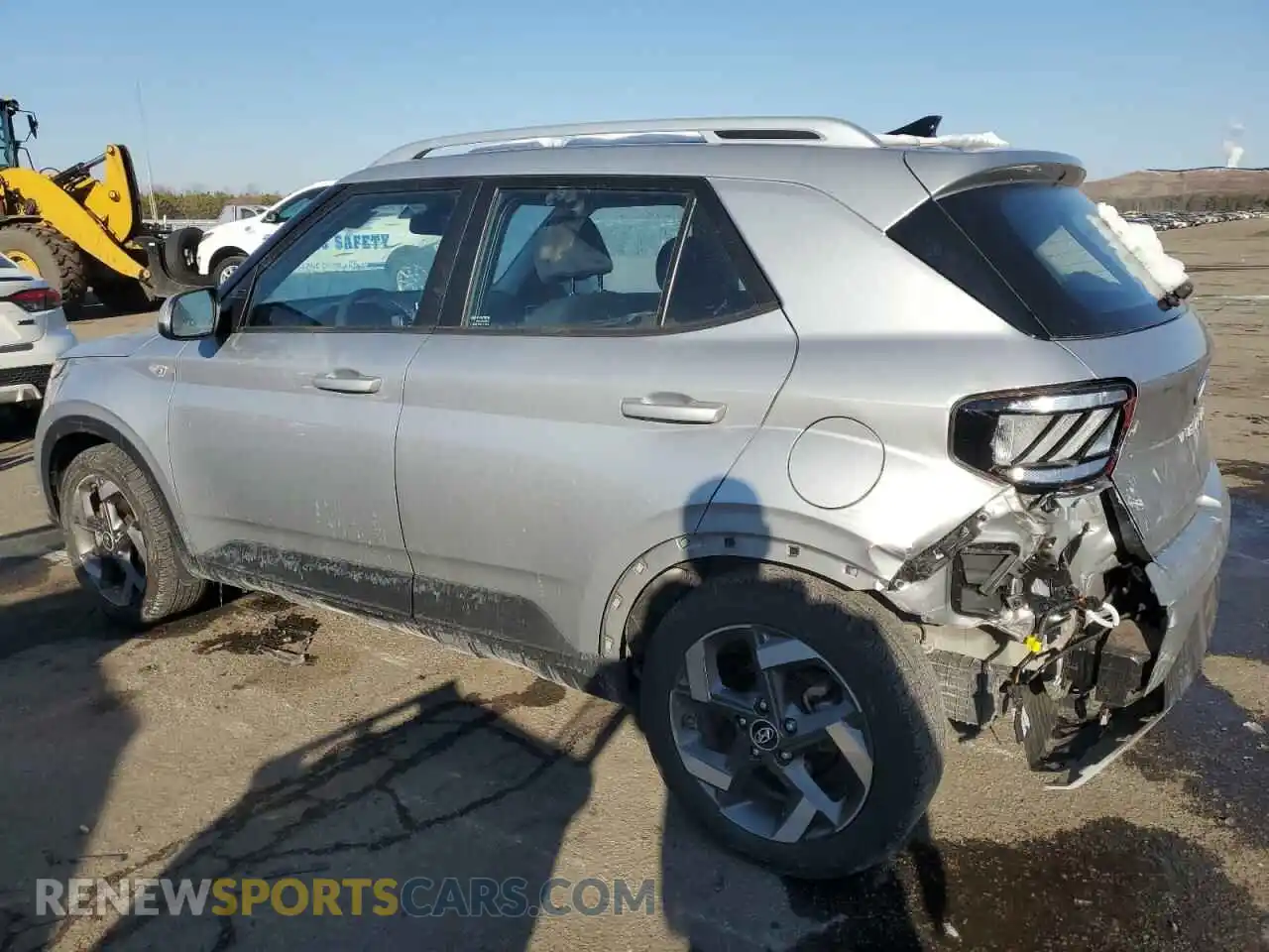 2 Photograph of a damaged car KMHRC8A3XNU200093 HYUNDAI VENUE 2022