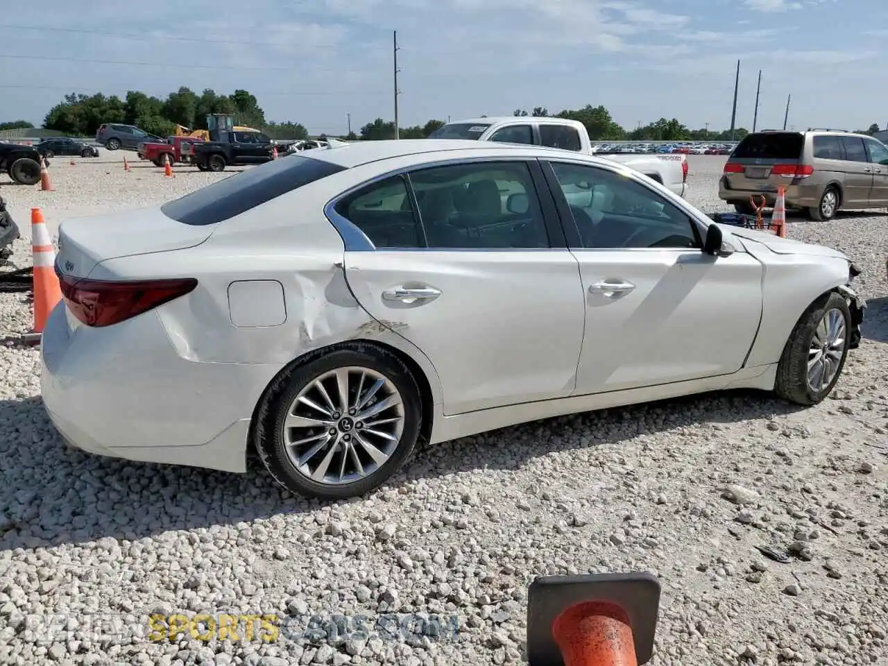 3 fotografías del automóvil dañado JN1EV7BP2PM511841 INFINITI Q50 2023