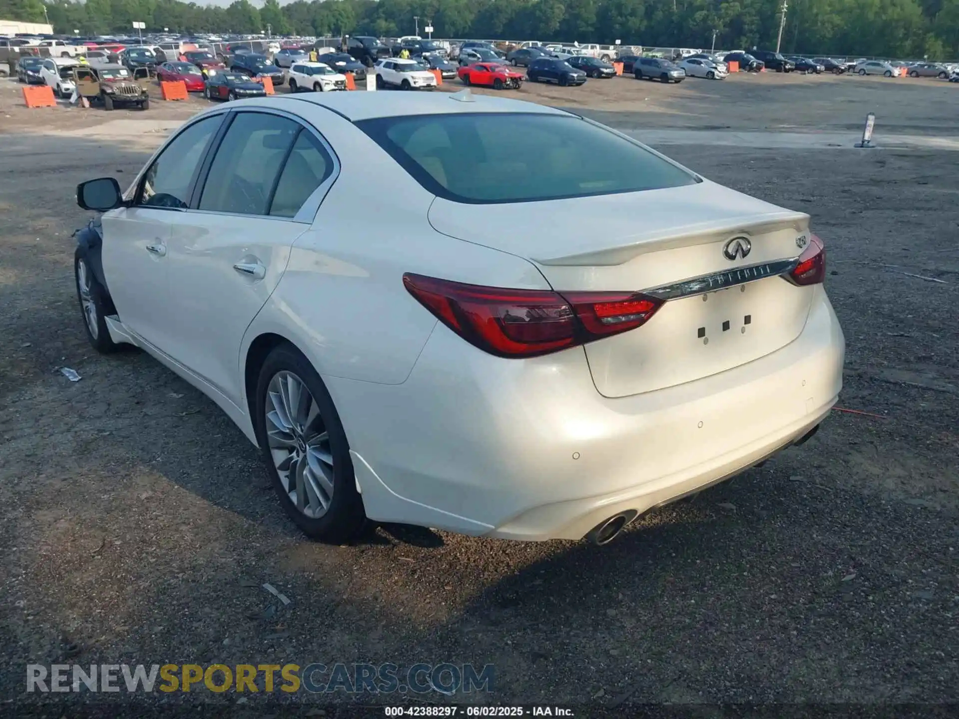 3 fotografías del automóvil dañado JN1EV7BP6PM512345 INFINITI Q50 2023