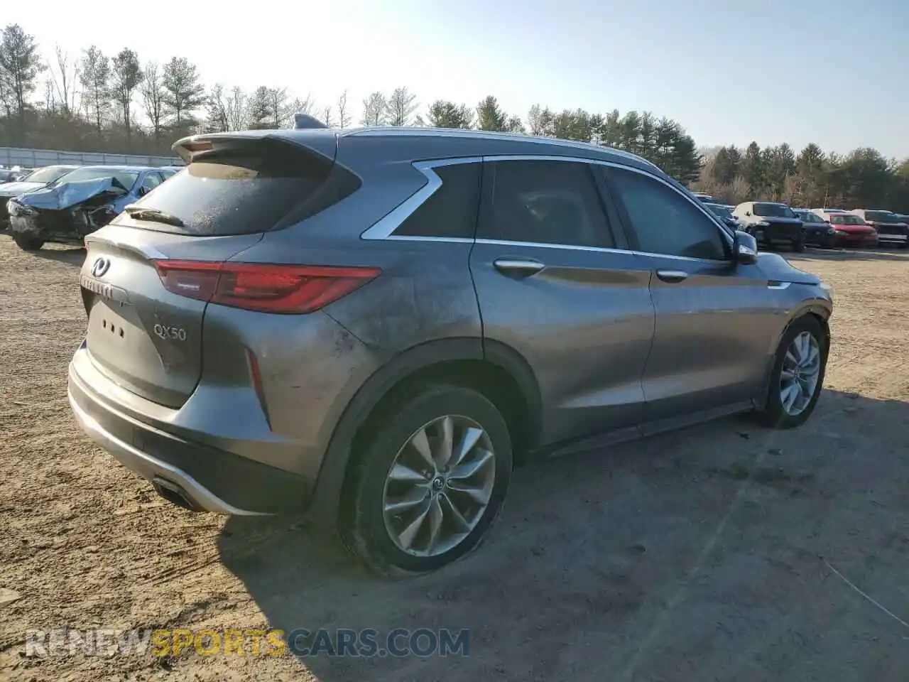 3 Photograph of a damaged car 3PCAJ5M33KF147808 INFINITI QX50 2019