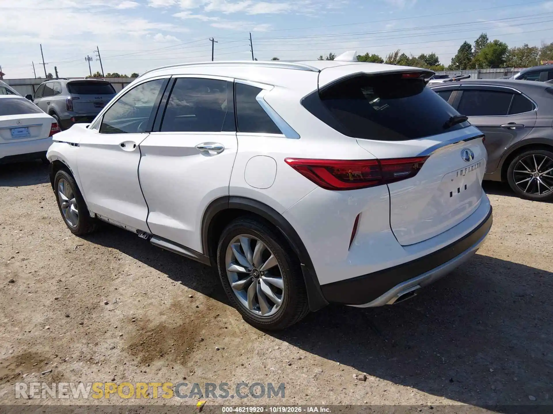 3 Photograph of a damaged car 3PCAJ5BA0MF103611 INFINITI QX50 2021