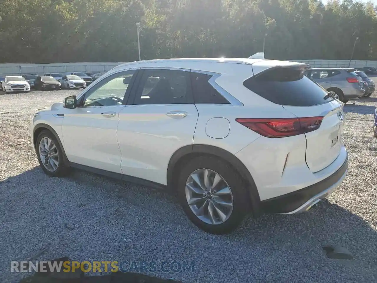 2 Photograph of a damaged car 3PCAJ5BA4MF101635 INFINITI QX50 2021