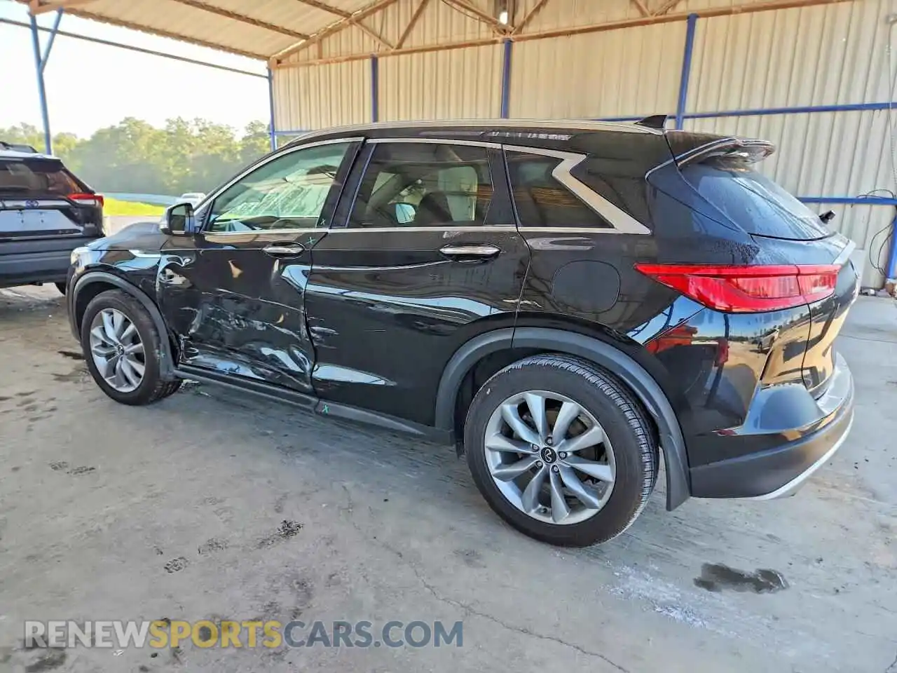 2 Photograph of a damaged car 3PCAJ5BA5MF100431 INFINITI QX50 2021