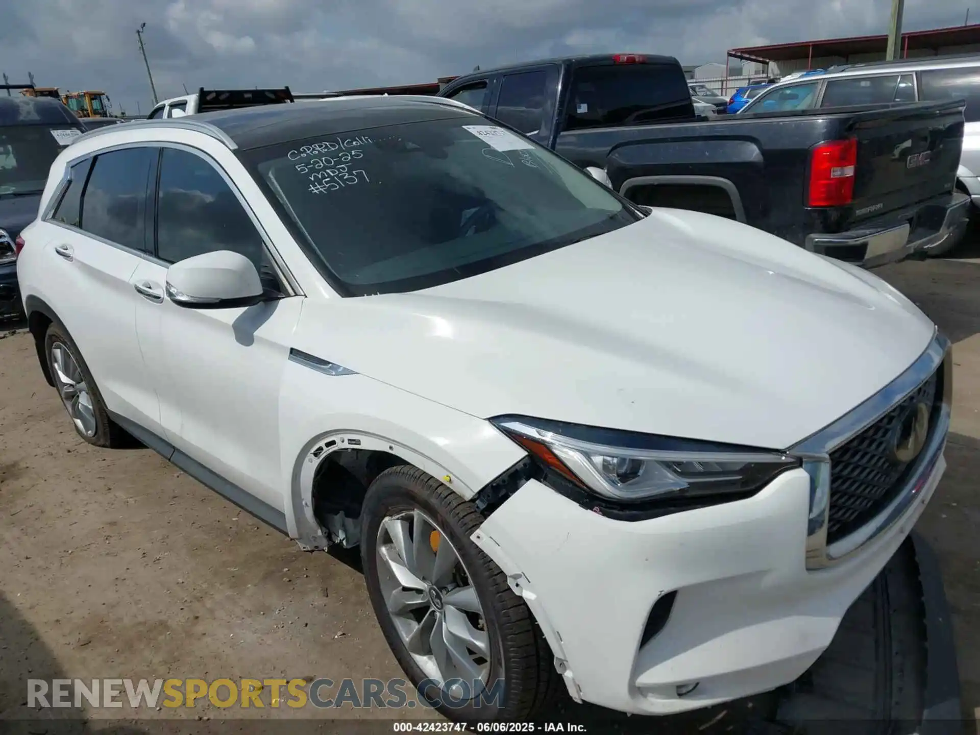 1 Photograph of a damaged car 3PCAJ5BA8MF105137 INFINITI QX50 2021