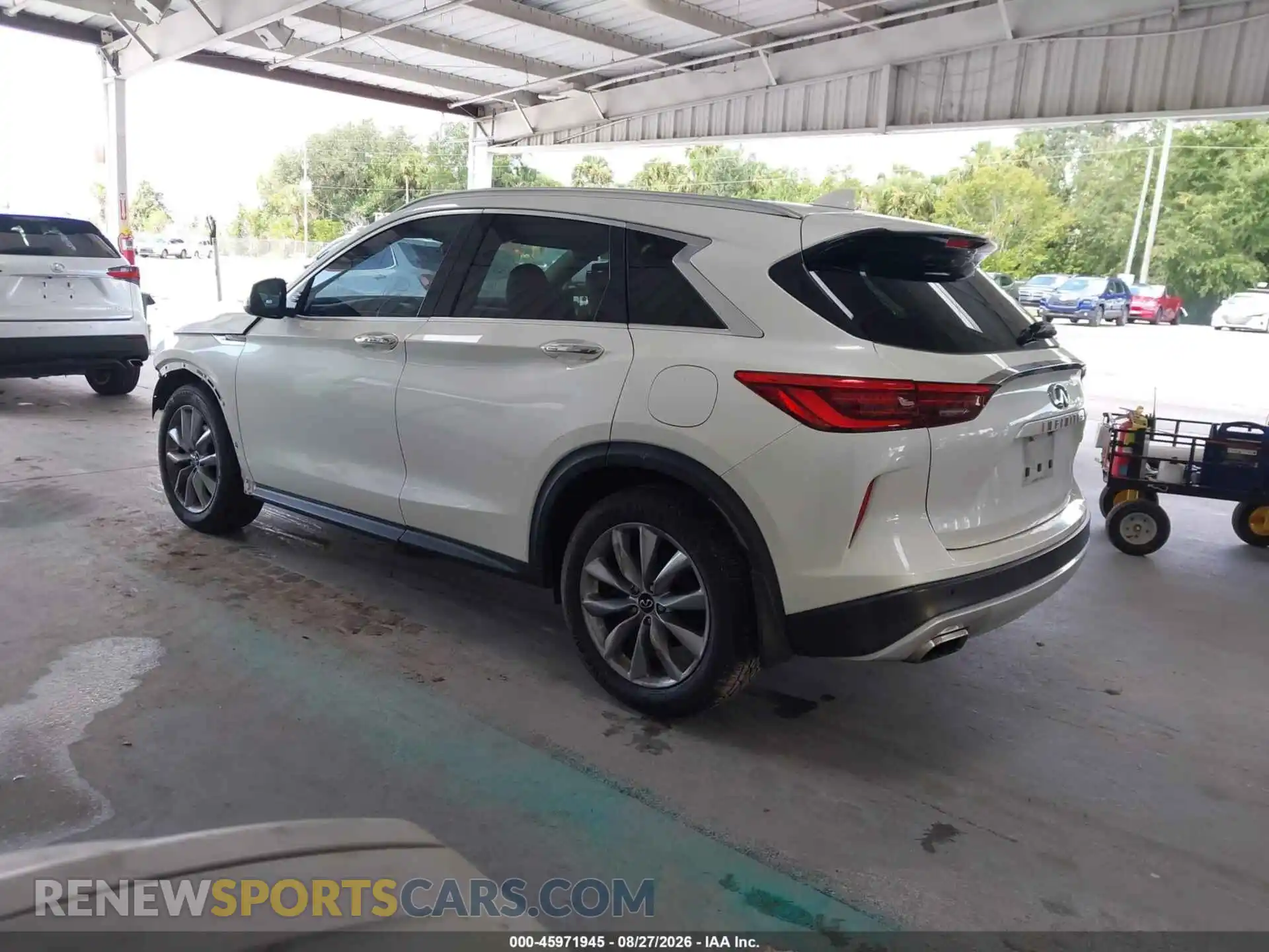 3 Photograph of a damaged car 3PCAJ5BA8MF125680 INFINITI QX50 2021