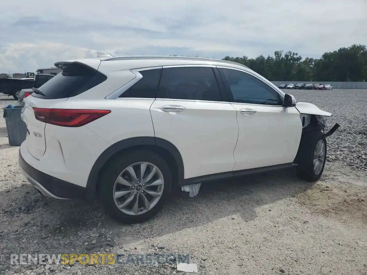 3 Photograph of a damaged car 3PCAJ5BA9MF109679 INFINITI QX50 2021