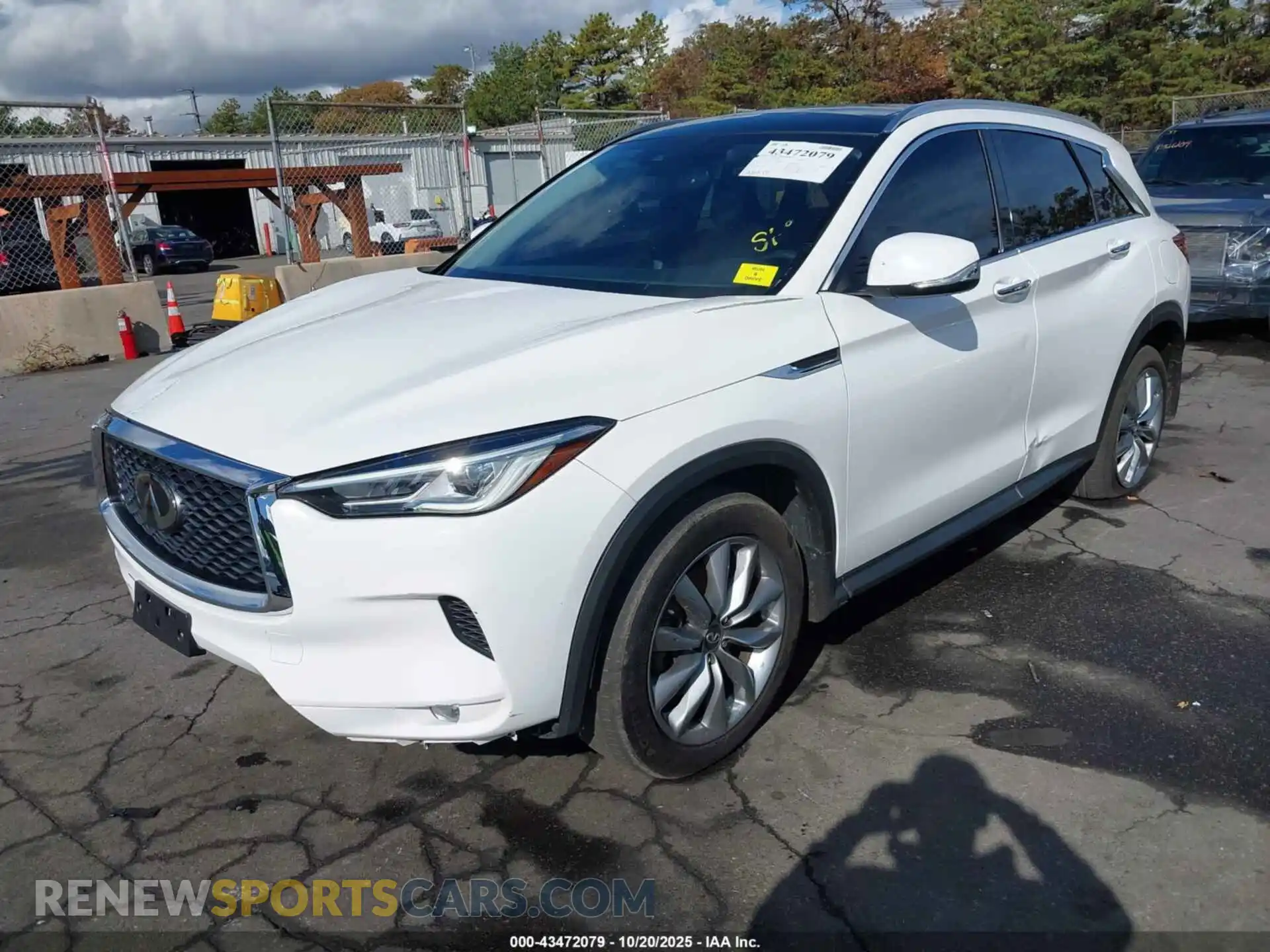 2 Photograph of a damaged car 3PCAJ5BBXMF127293 INFINITI QX50 2021
