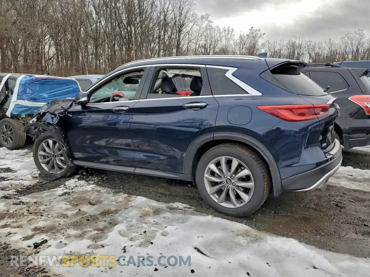 2 Photograph of a damaged car 3PCAJ5CB3MF118269 INFINITI QX50 2021