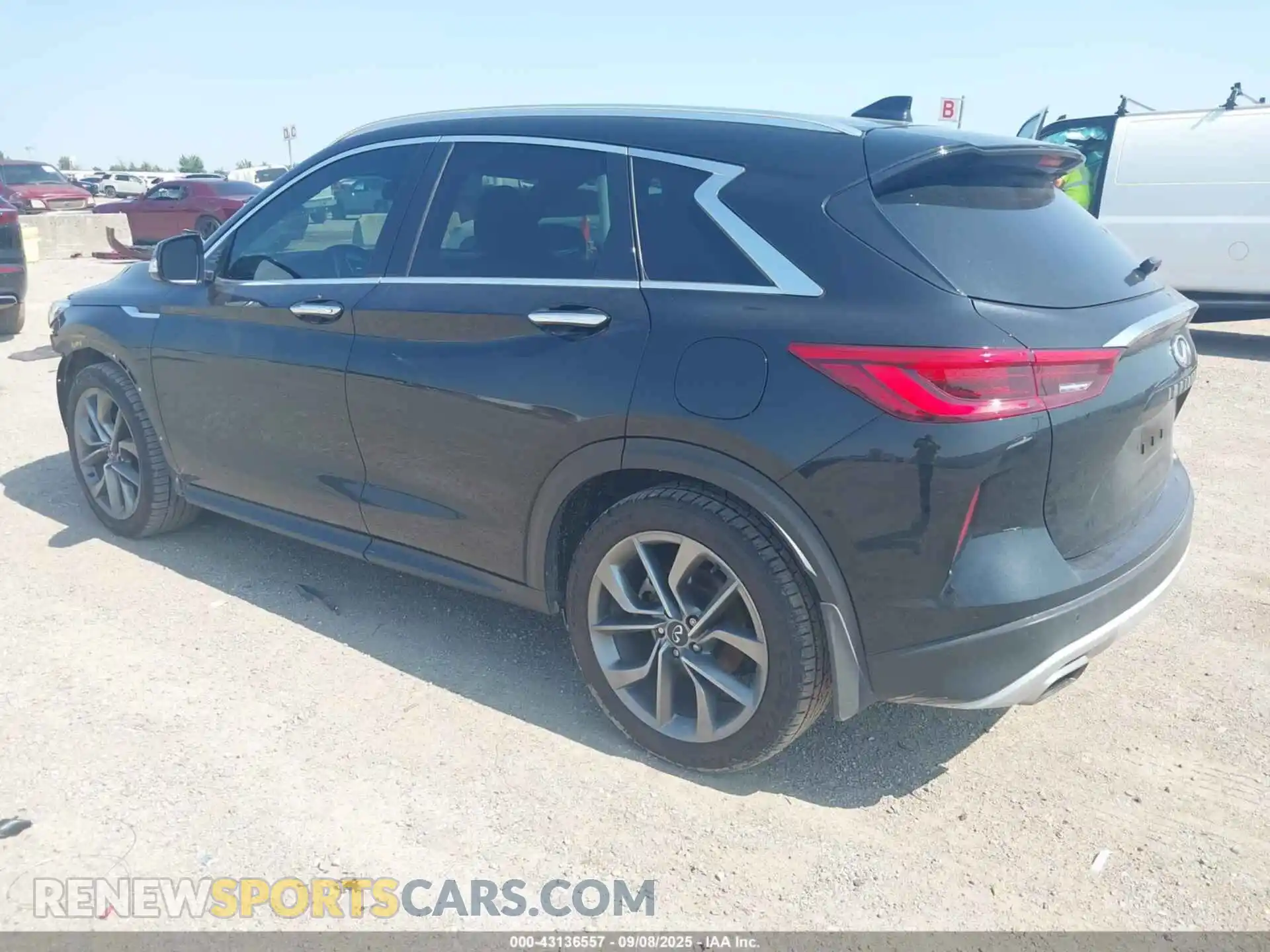 3 Photograph of a damaged car 3PCAJ5DA8MF124509 INFINITI QX50 2021