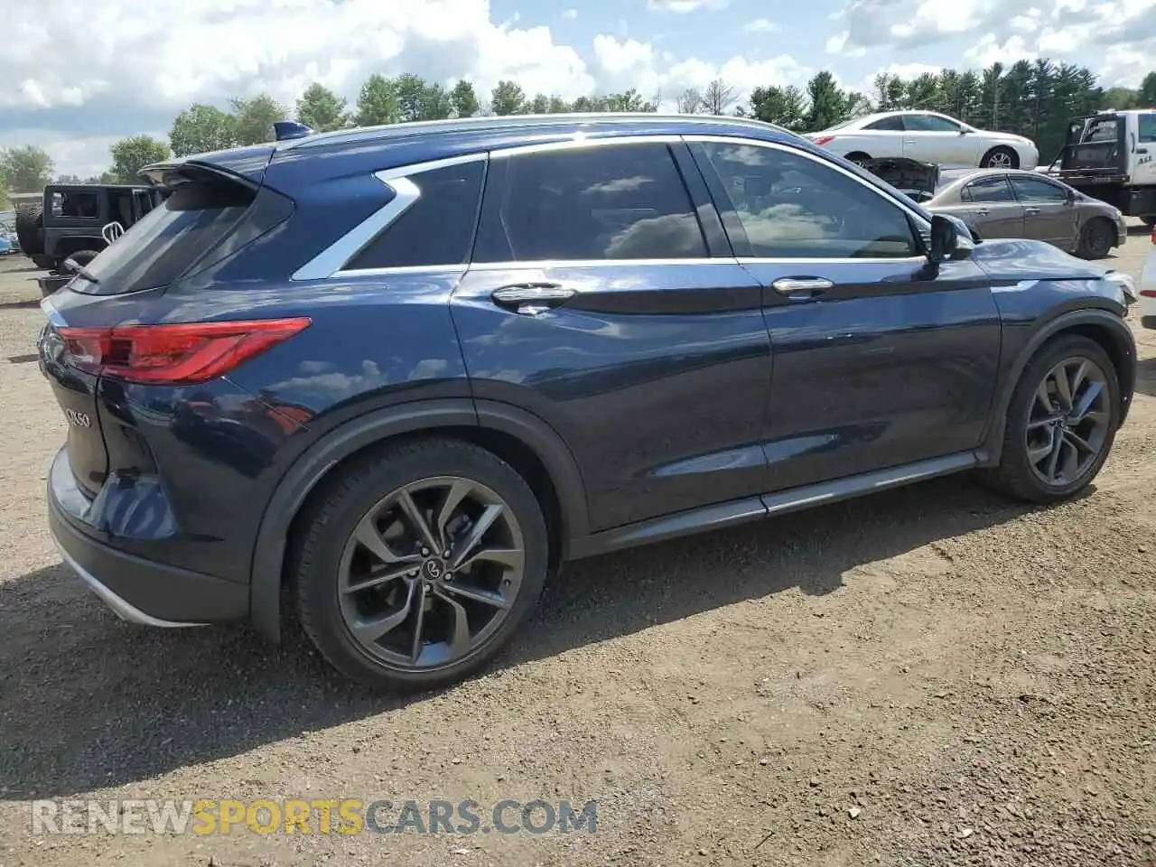 3 Photograph of a damaged car 3PCAJ5DB4MF104962 INFINITI QX50 2021