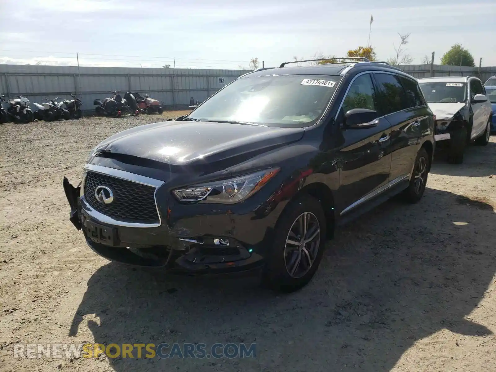 2 fotografías del automóvil dañado 5N1DL0MM9KC506302 INFINITI QX60 2019