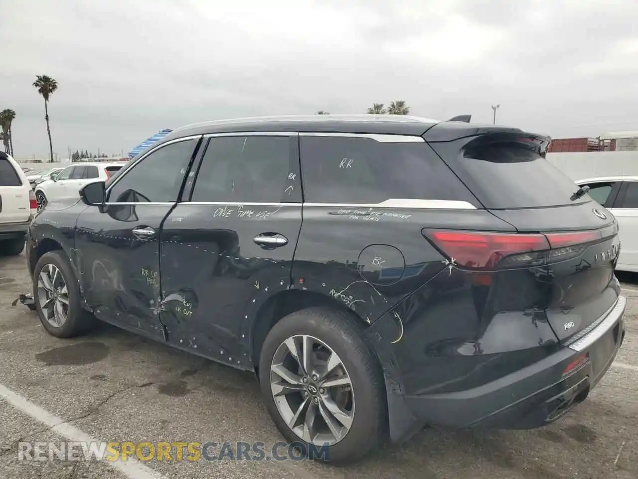 2 fotografías del automóvil dañado 5N1DL1FS5PC368816 INFINITI QX60 2023
