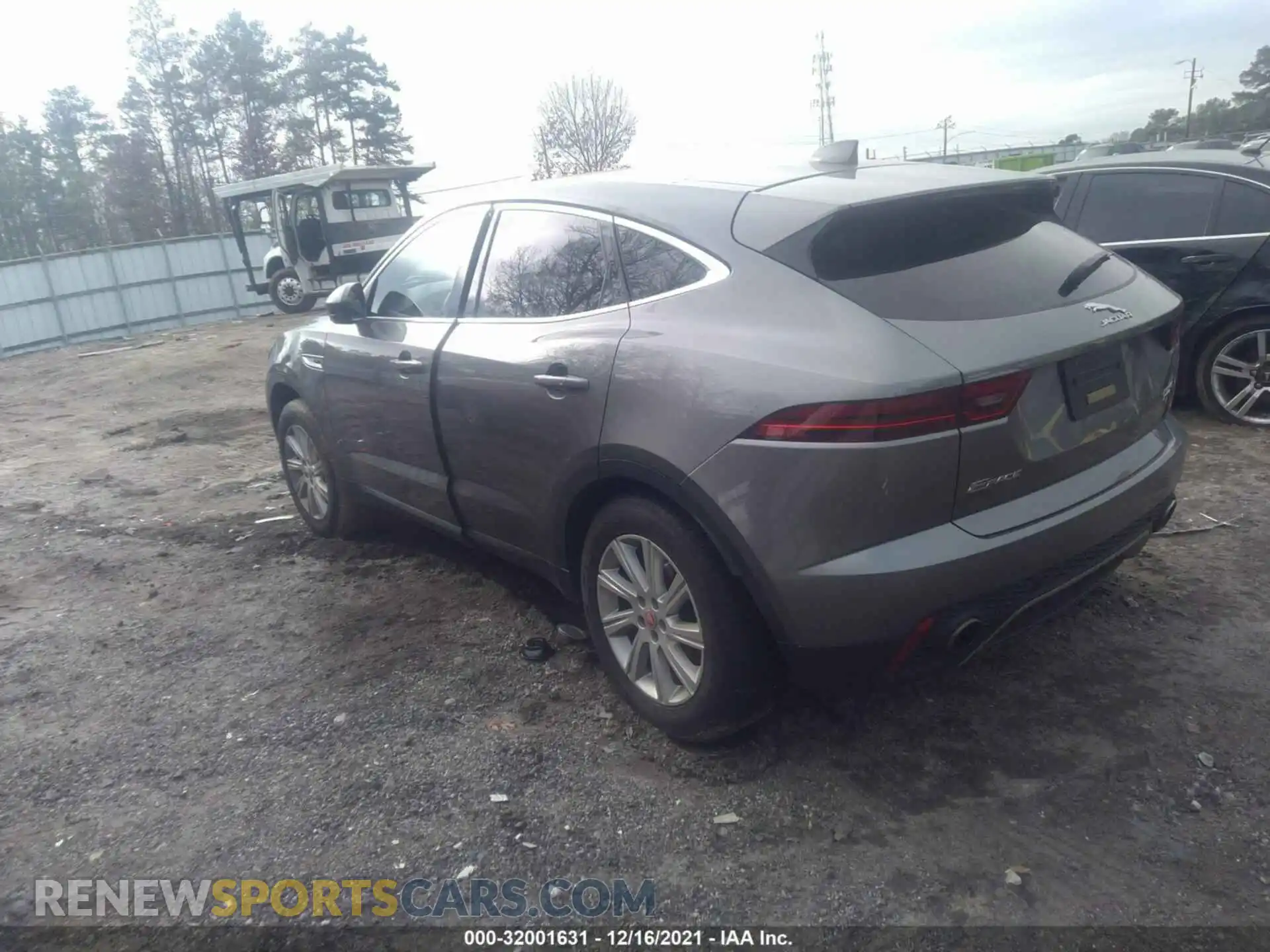3 Photograph of a damaged car SADFJ2FX0K1Z63876 JAGUAR E-PACE 2019