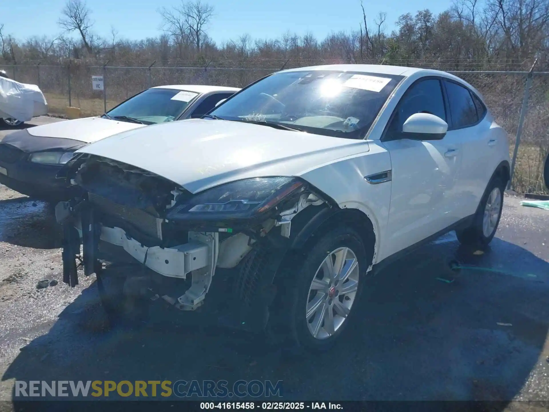 2 Photograph of a damaged car SADFJ2FX1K1Z68312 JAGUAR E-PACE 2019