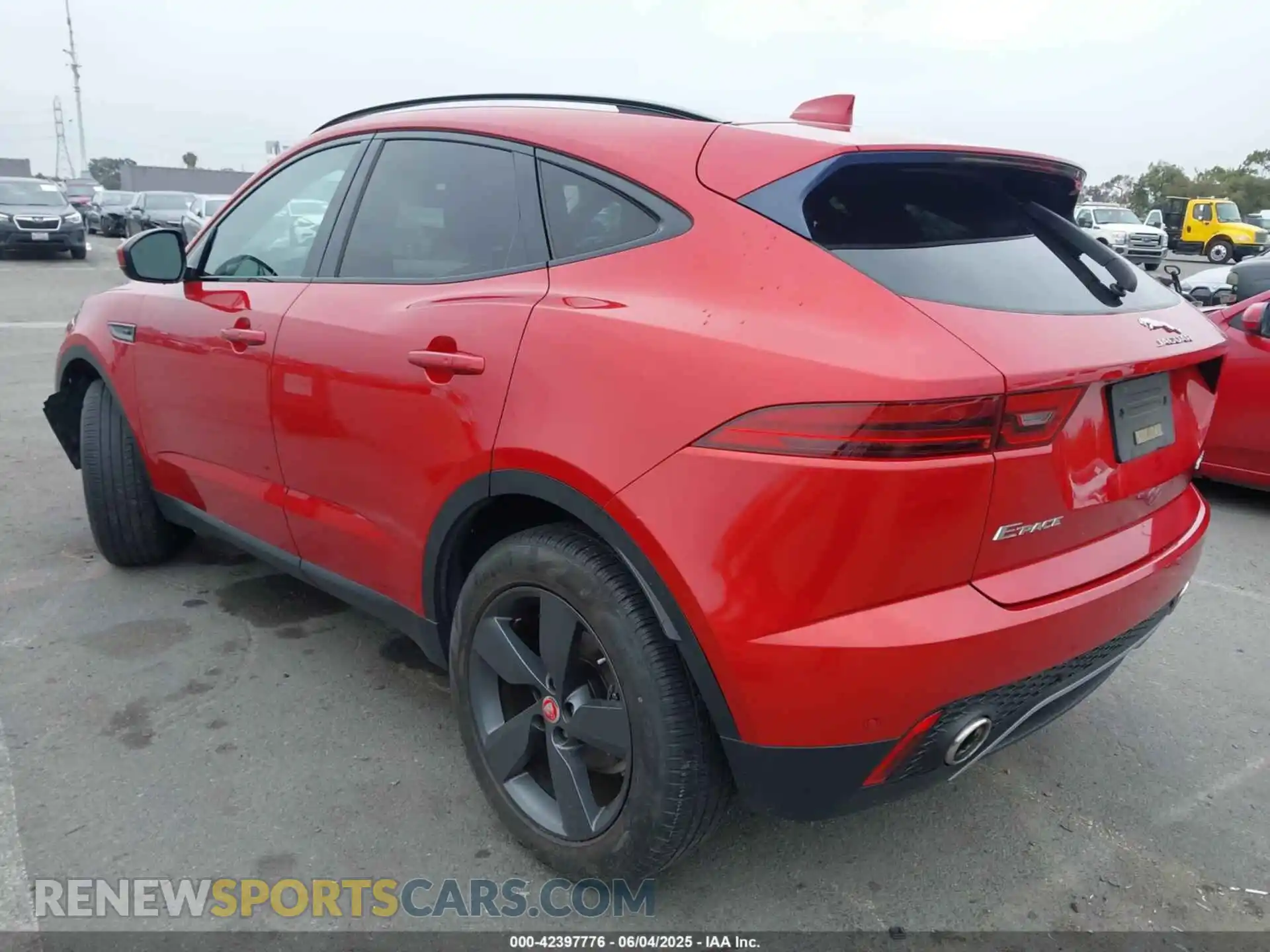 3 Photograph of a damaged car SADFJ2FX4K1Z72242 JAGUAR E-PACE 2019