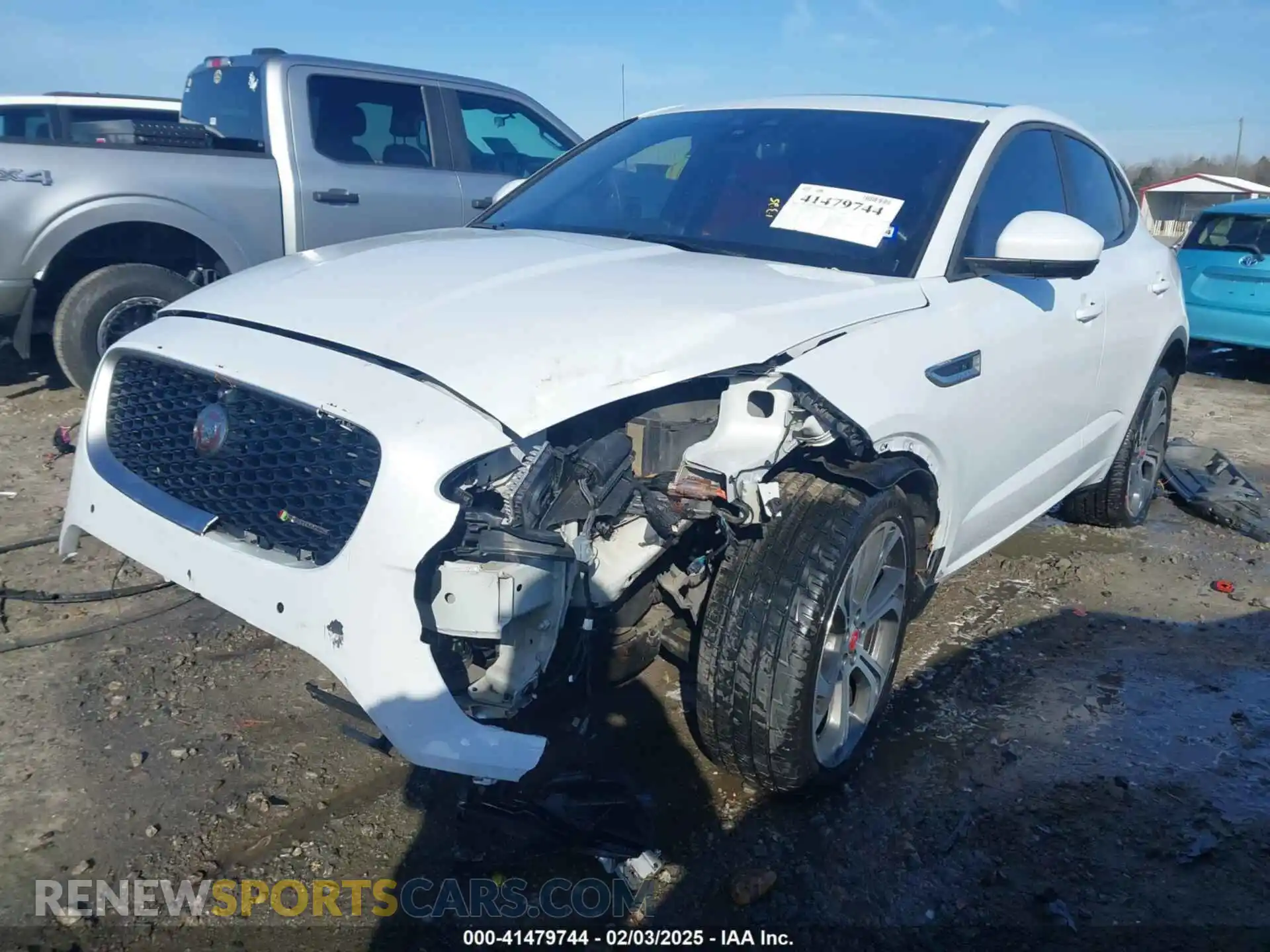 2 Photograph of a damaged car SADFT2GX4K1Z37581 JAGUAR E-PACE 2019