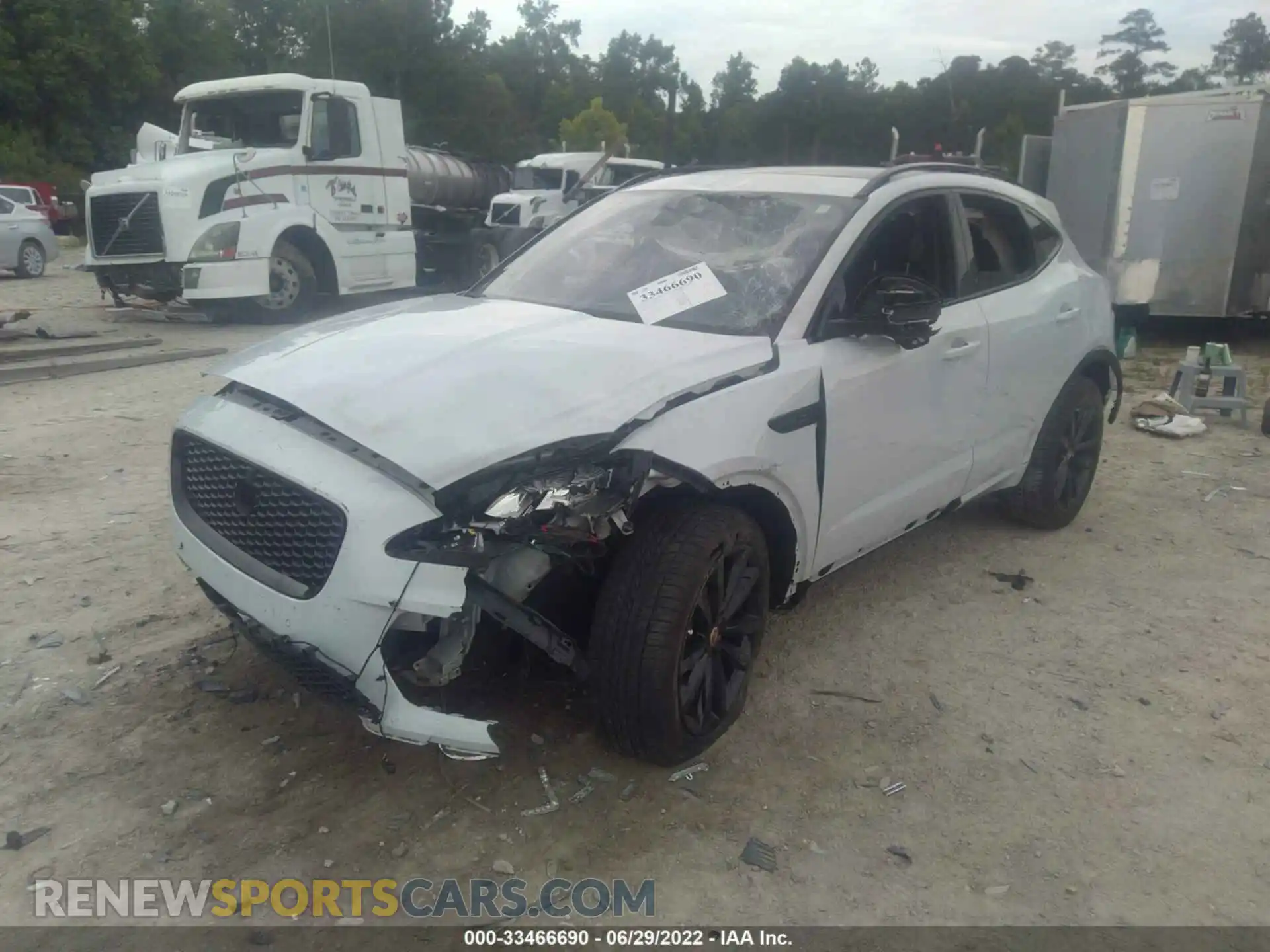 2 Photograph of a damaged car SADF12FX8L1013590 JAGUAR E-PACE 2020