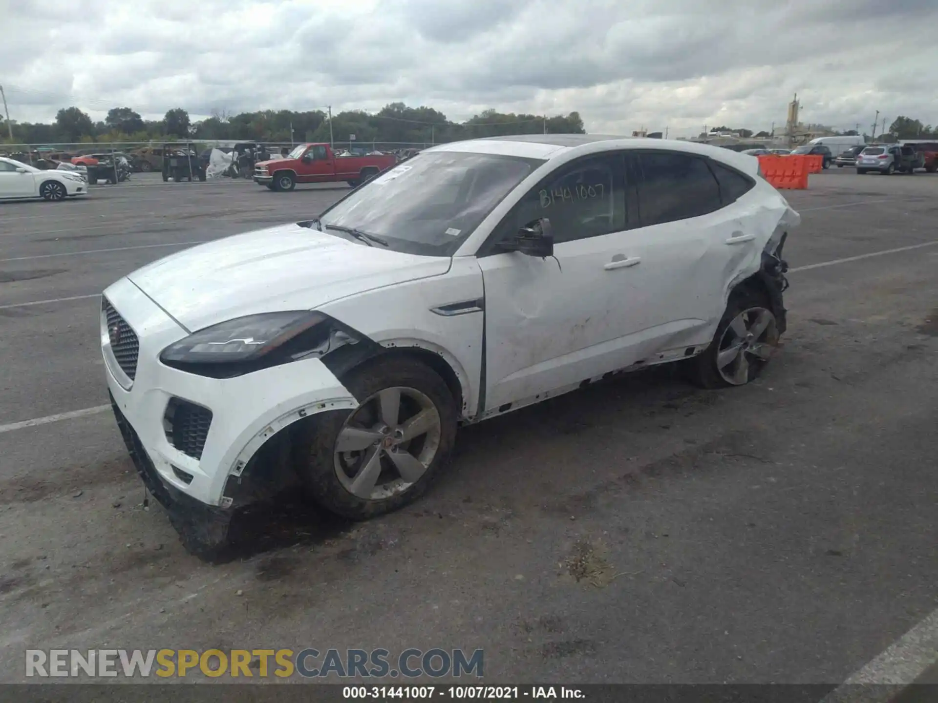 2 Photograph of a damaged car SADFK2FX9L1Z80898 JAGUAR E-PACE 2020