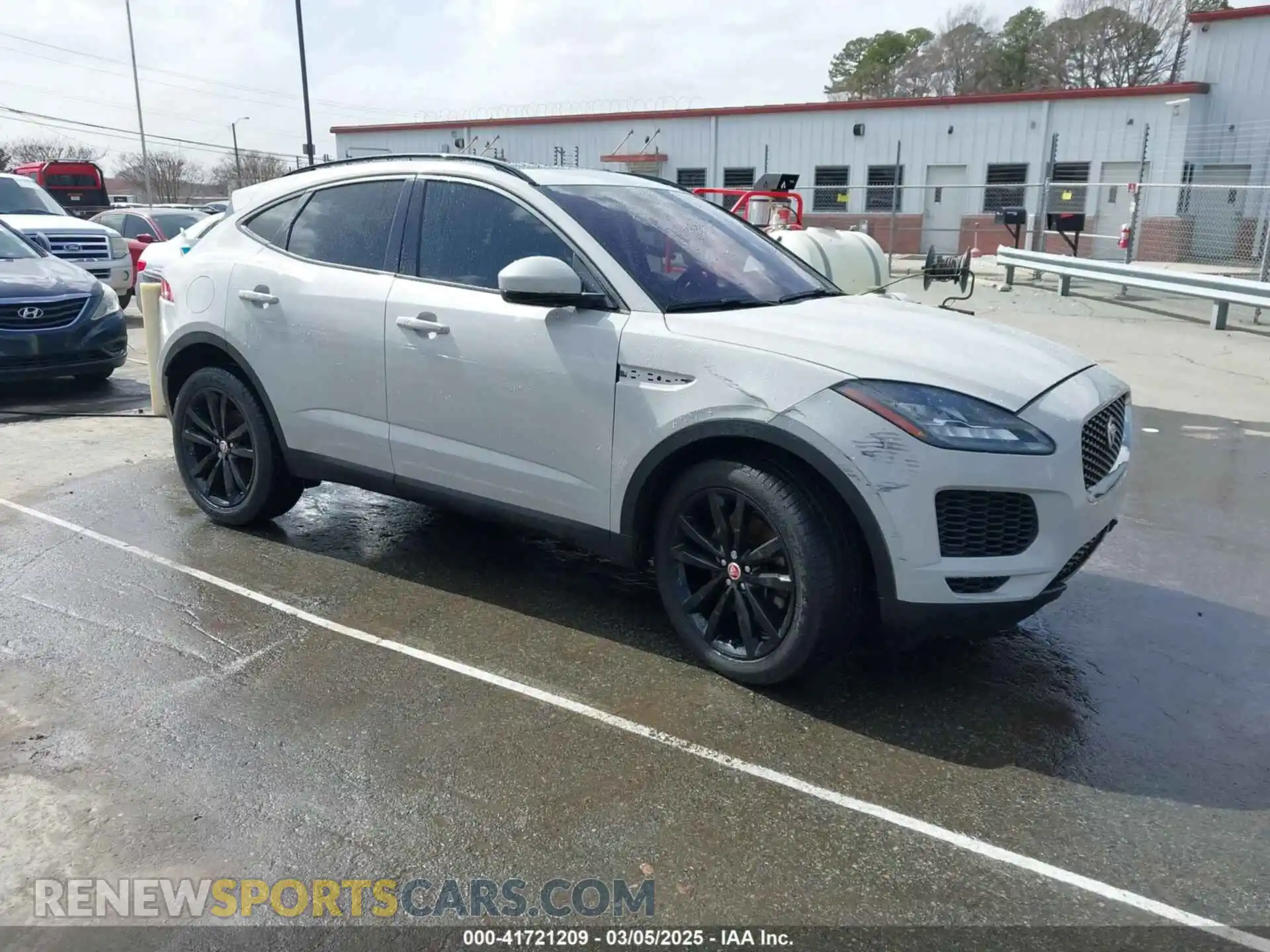 1 Photograph of a damaged car SADFP2FXXL1015324 JAGUAR E-PACE 2020