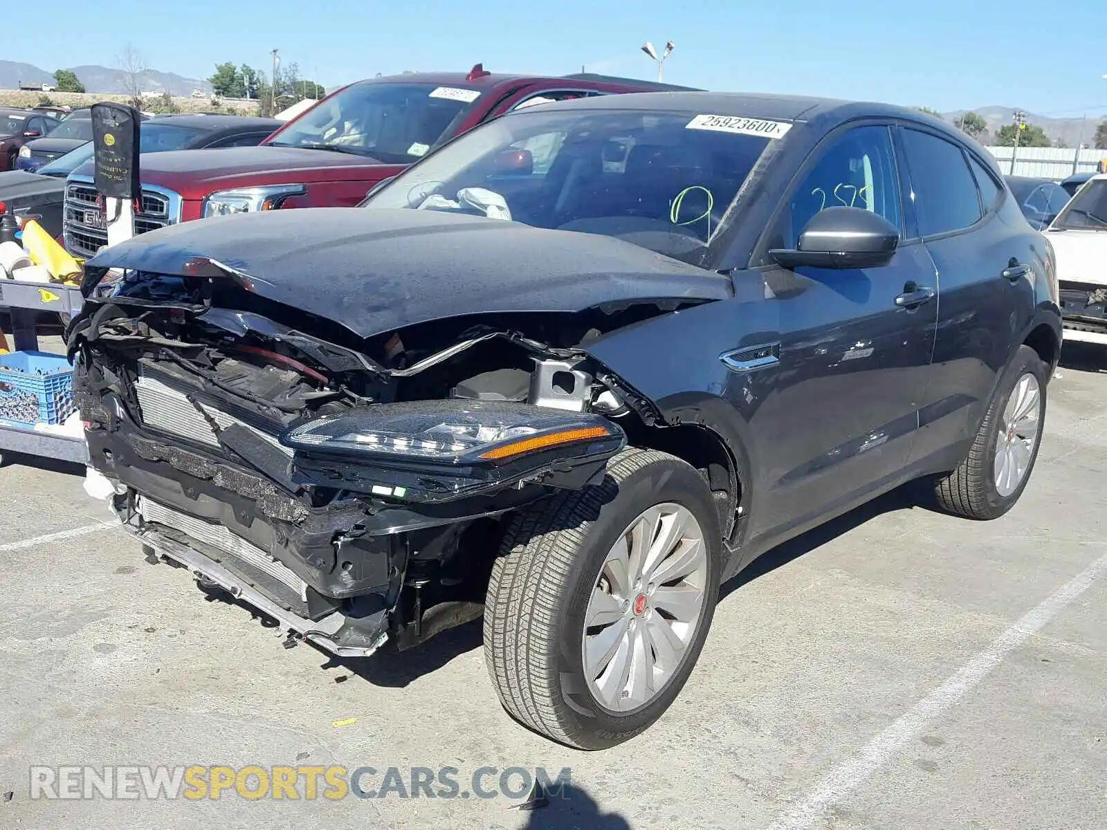 2 Photograph of a damaged car SADFP2FX6K1Z39273 JAGUAR E-PACE SE 2019