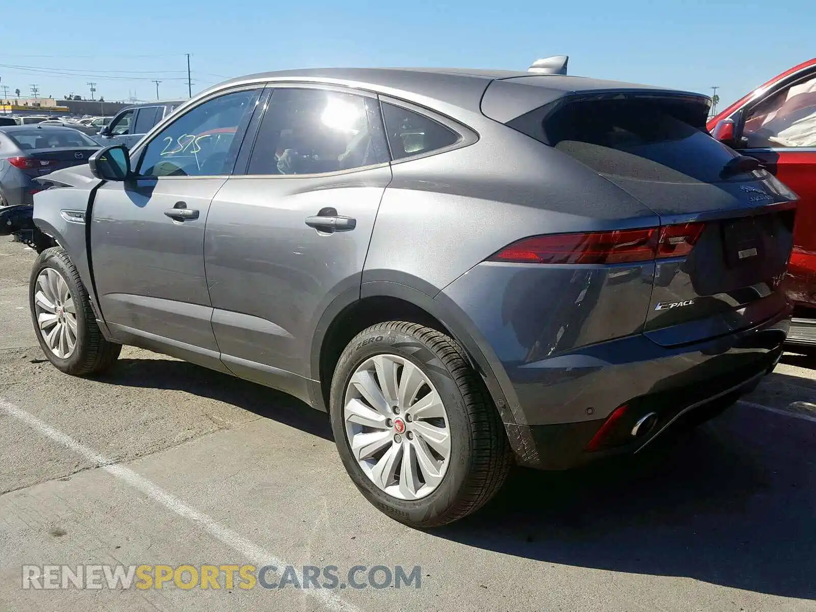 3 Photograph of a damaged car SADFP2FX6K1Z39273 JAGUAR E-PACE SE 2019