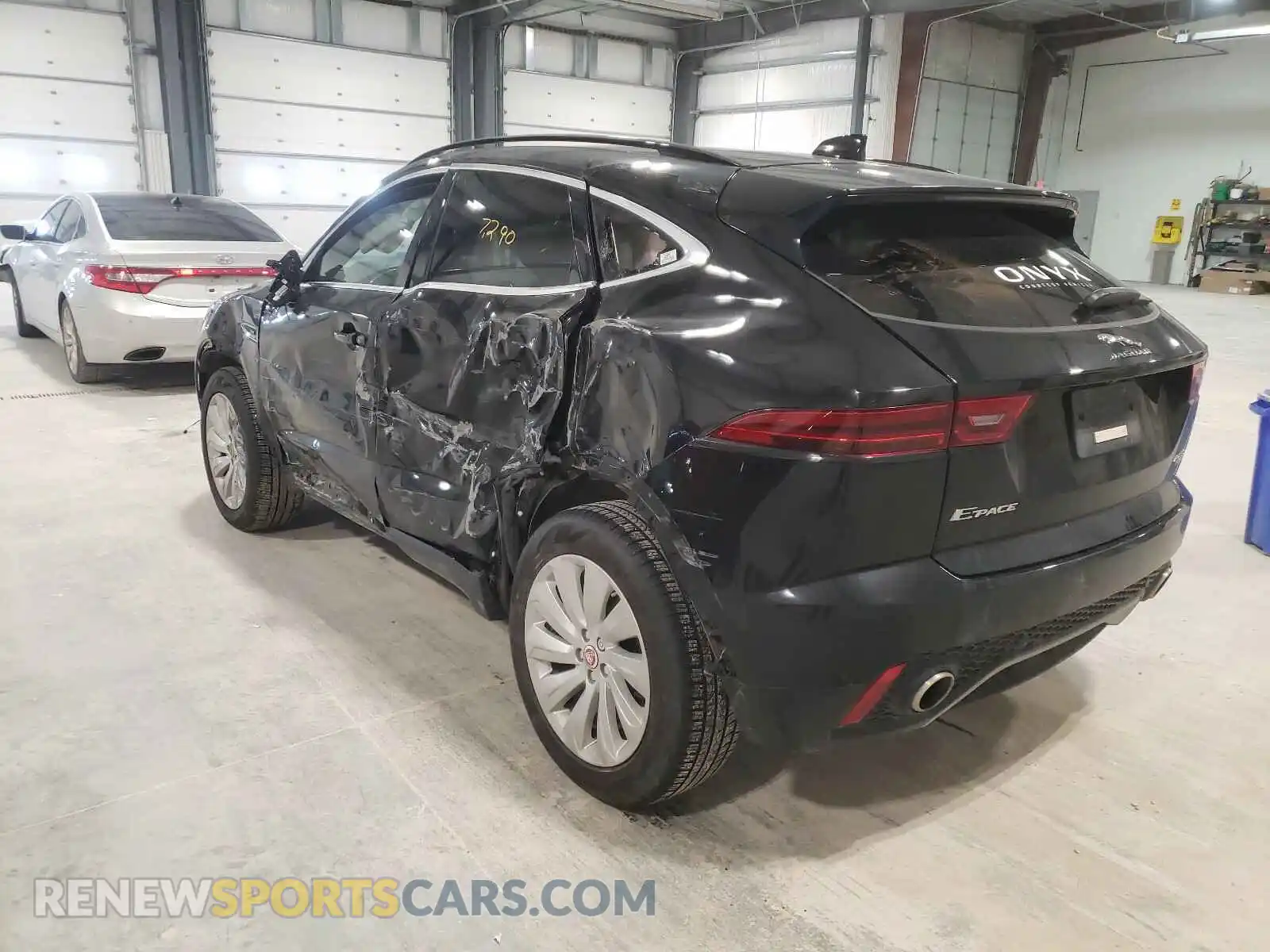 3 Photograph of a damaged car SADFP2FX6L1010220 JAGUAR ETYPE 2020