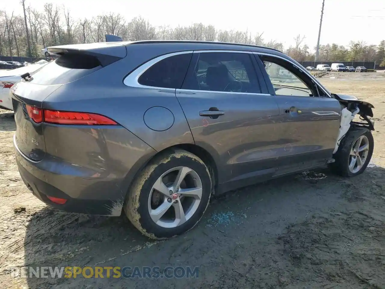 3 Photograph of a damaged car SADCJ2FX2KA396248 JAGUAR F-PACE 2019
