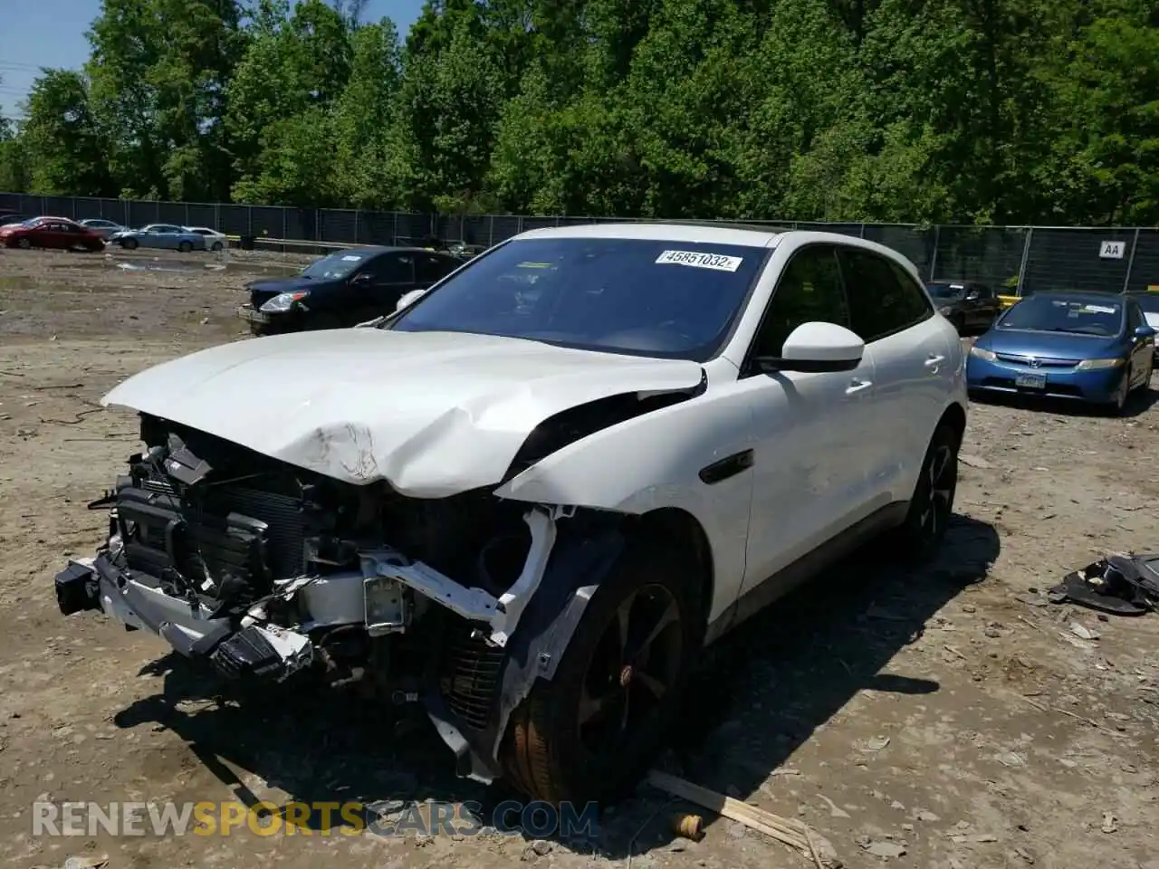 2 Фотография поврежденного автомобиля SADCJ2FX3KA600684 JAGUAR F-PACE 2019
