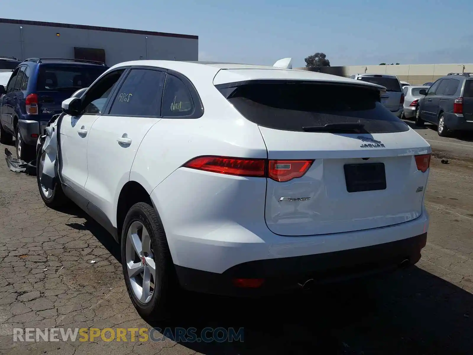 3 Photograph of a damaged car SADCJ2FX3KA601818 JAGUAR F-PACE 2019