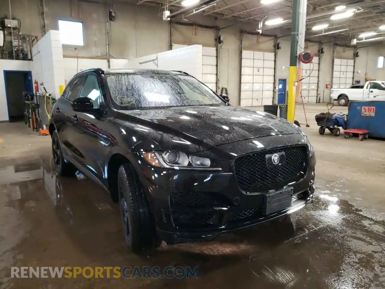 1 Photograph of a damaged car SADCJ2FX4KA360304 JAGUAR F-PACE 2019