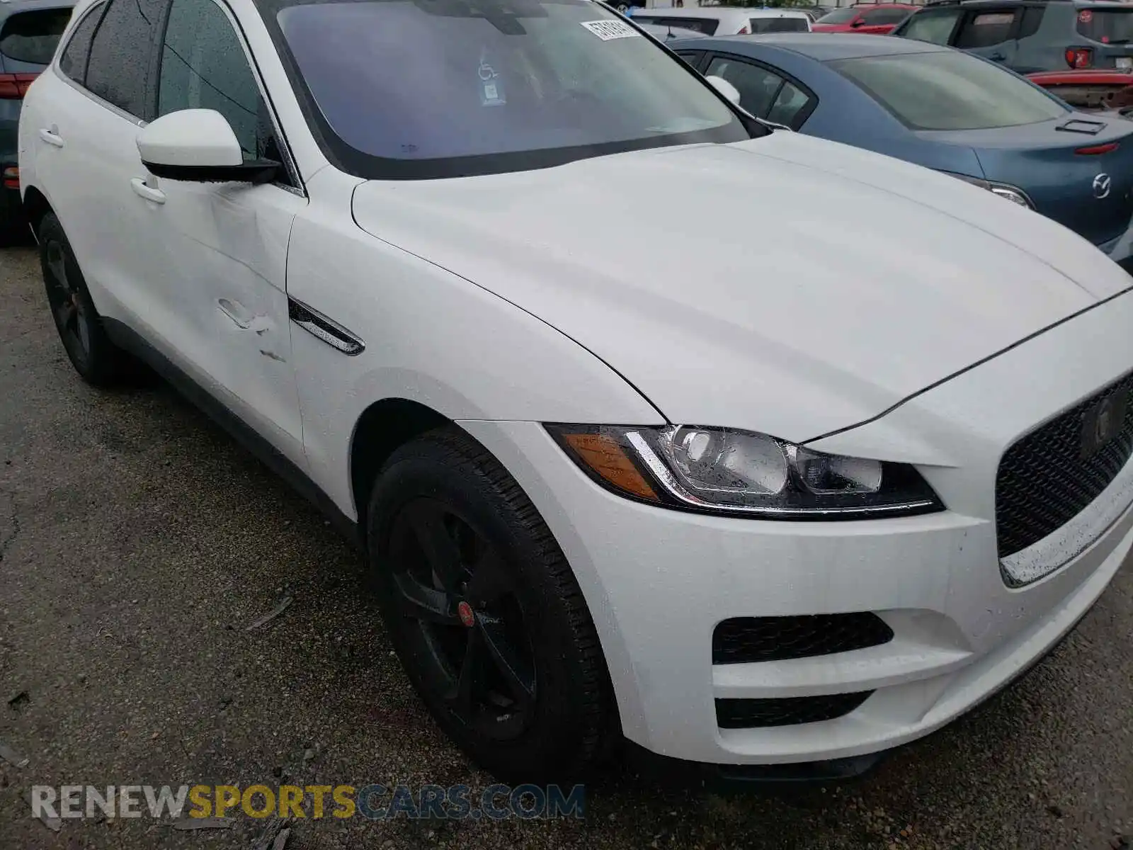 1 Photograph of a damaged car SADCJ2FX5KA357735 JAGUAR F-PACE 2019