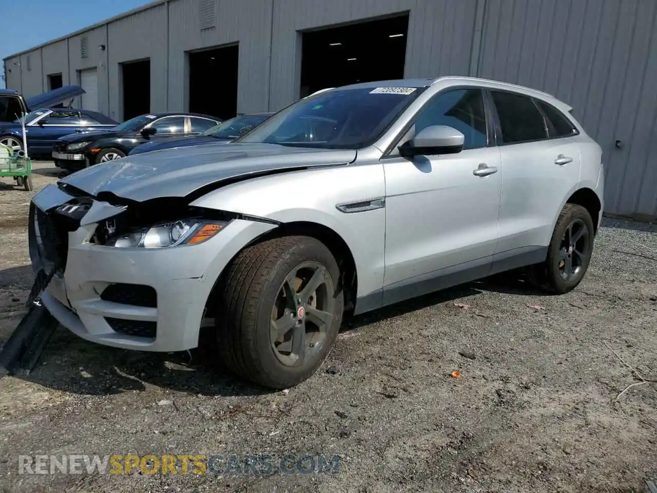 1 Фотография поврежденного автомобиля SADCJ2FX5KA392064 JAGUAR F-PACE 2019