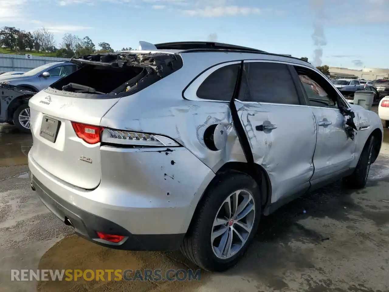 3 Photograph of a damaged car SADCJ2FX6KA364189 JAGUAR F-PACE 2019