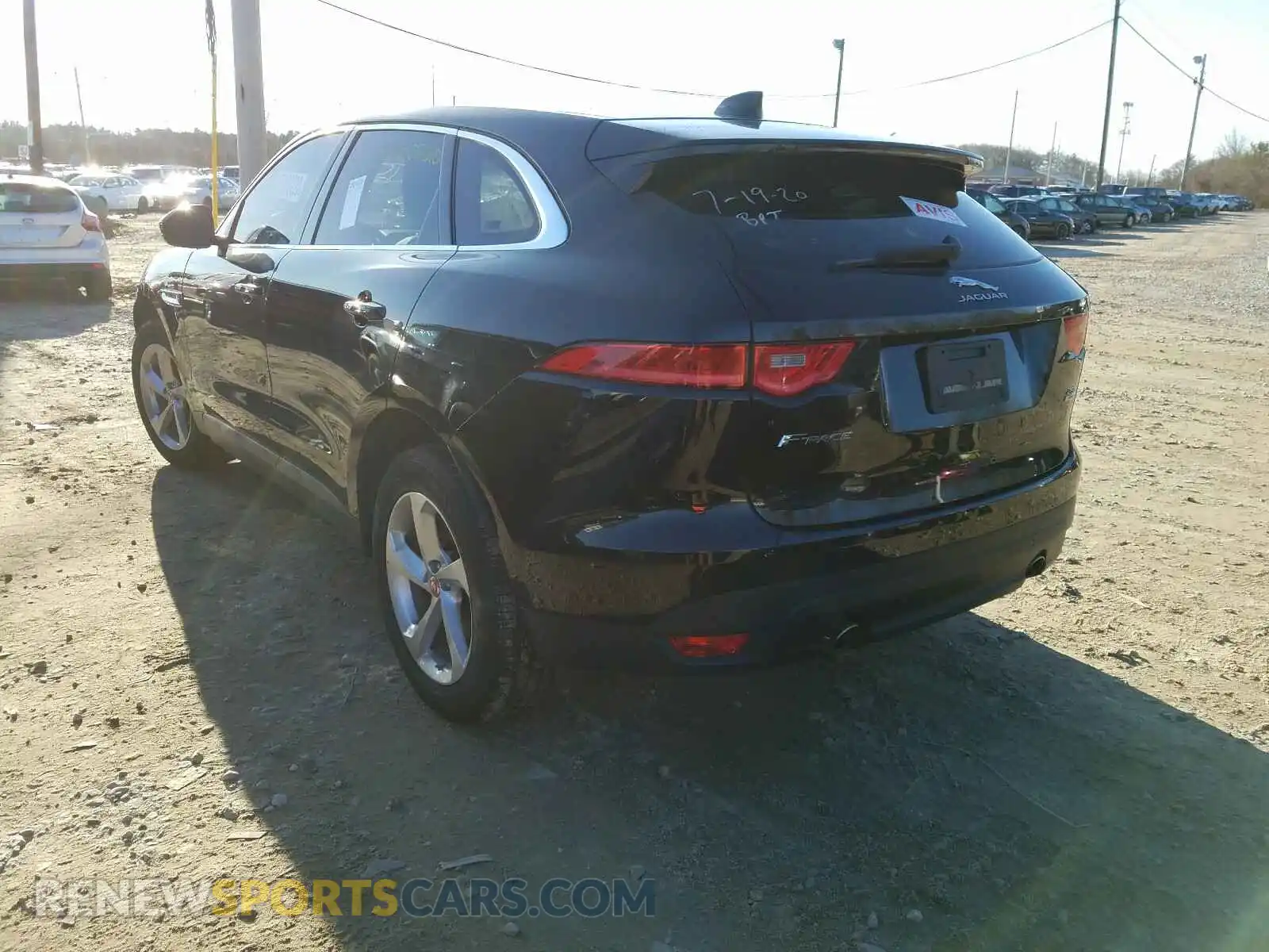 3 Photograph of a damaged car SADCJ2FX6KA398889 JAGUAR F-PACE 2019