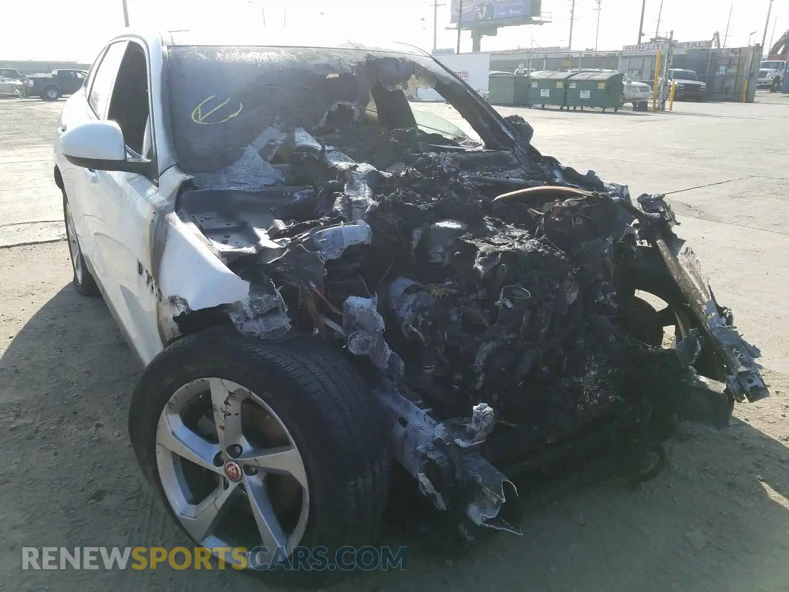 1 Photograph of a damaged car SADCJ2FX6KA603952 JAGUAR F-PACE 2019