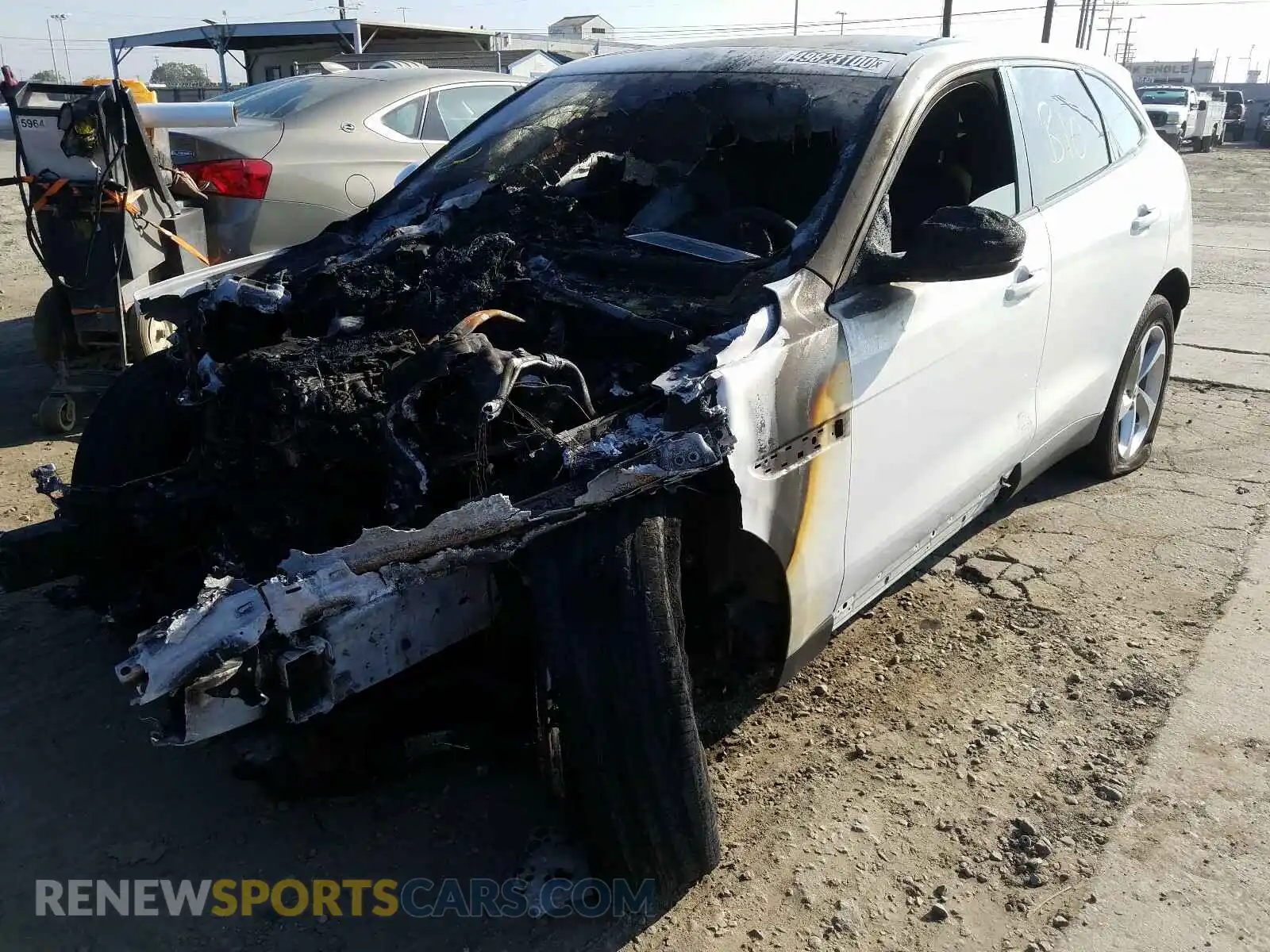 2 Photograph of a damaged car SADCJ2FX6KA603952 JAGUAR F-PACE 2019