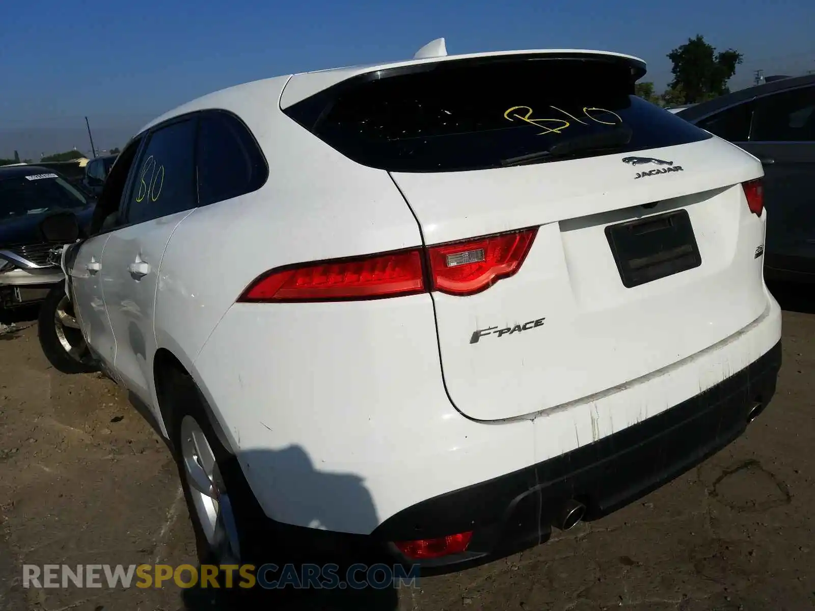 3 Photograph of a damaged car SADCJ2FX6KA603952 JAGUAR F-PACE 2019