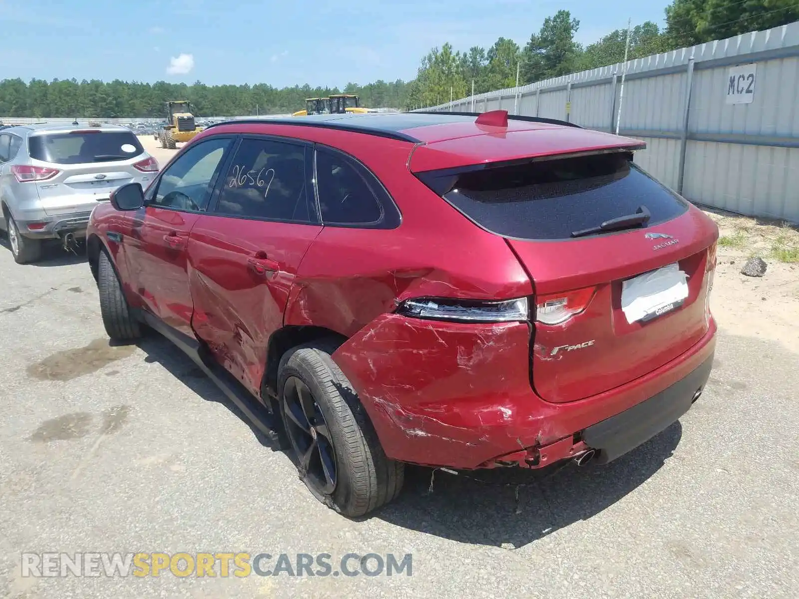 3 Photograph of a damaged car SADCJ2FX7KA395953 JAGUAR F-PACE 2019