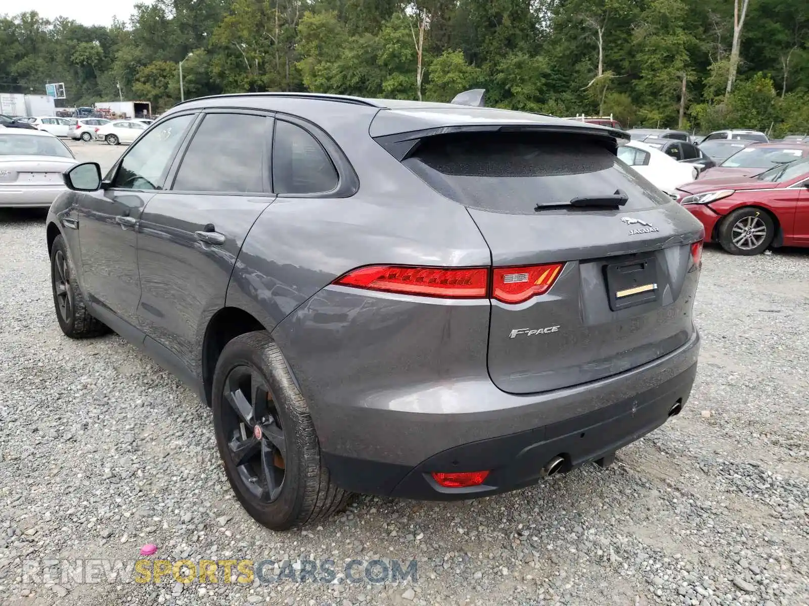 3 Photograph of a damaged car SADCJ2FX8KA397419 JAGUAR F-PACE 2019