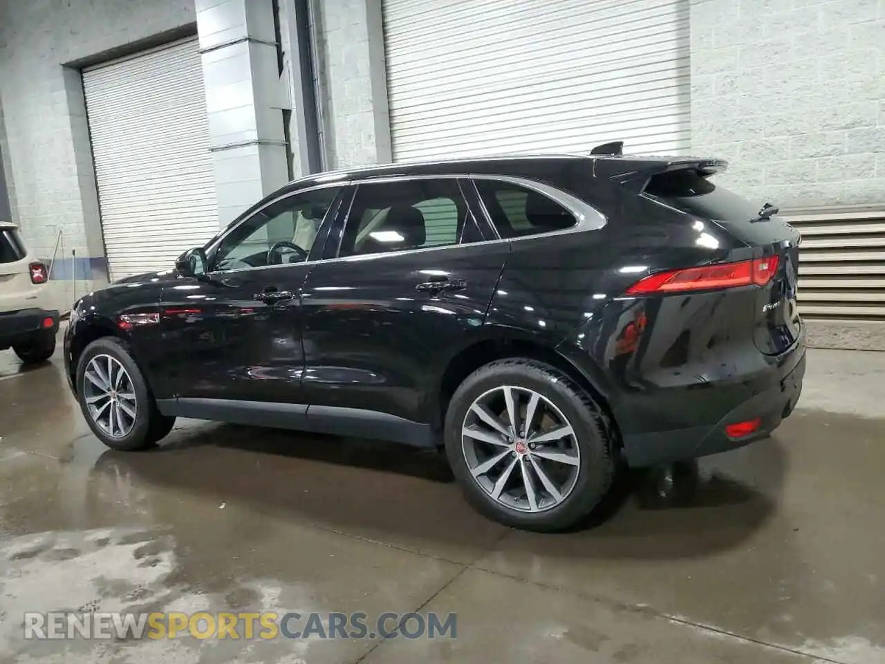 2 Photograph of a damaged car SADCK2FX0KA352021 JAGUAR F-PACE 2019